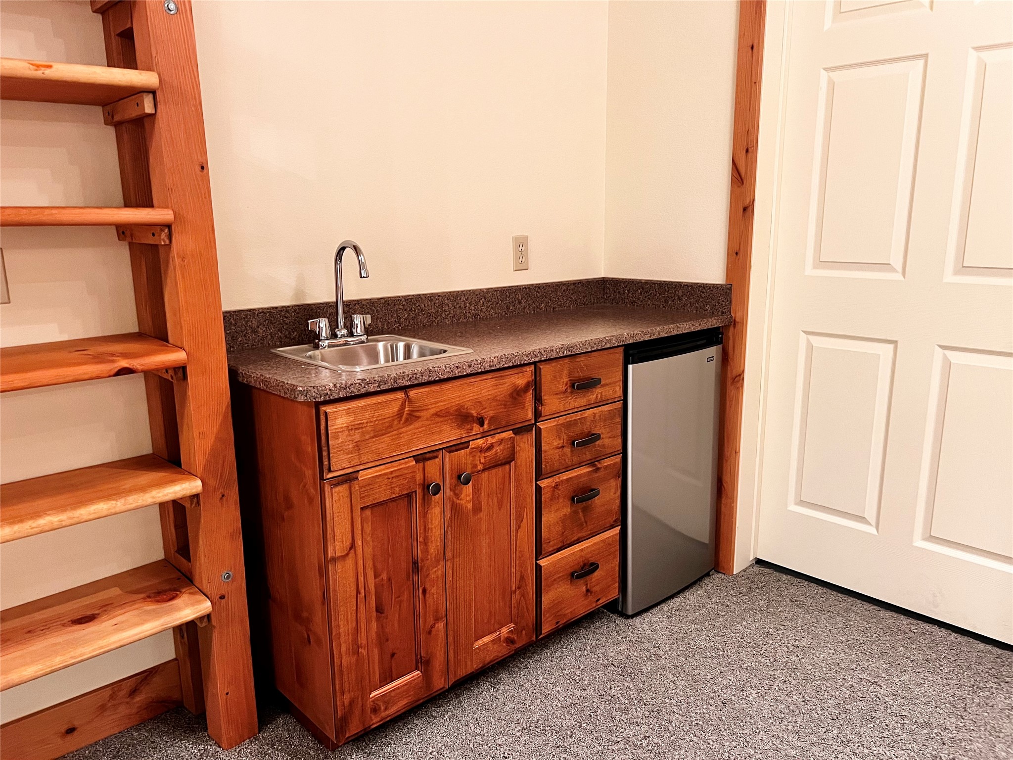 294 Montana Landing Property Photo 47