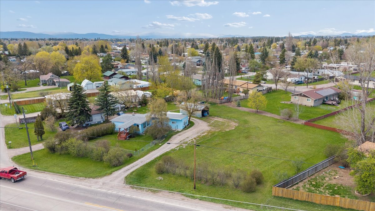 1575 Mt Highway 35 Property Photo 7
