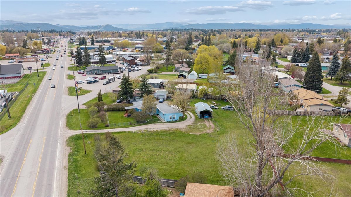 1575 Mt Highway 35 Property Photo 8