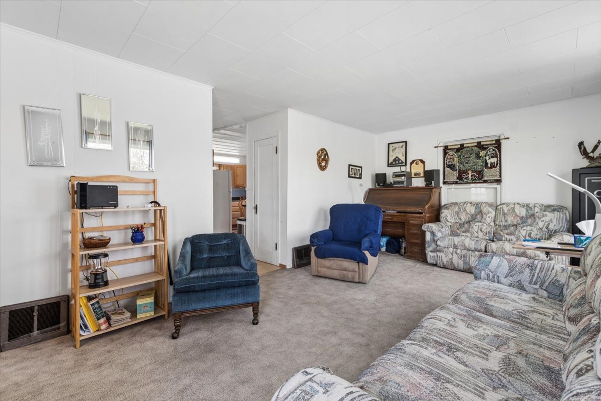 1575 Mt Highway 35 Property Photo 13