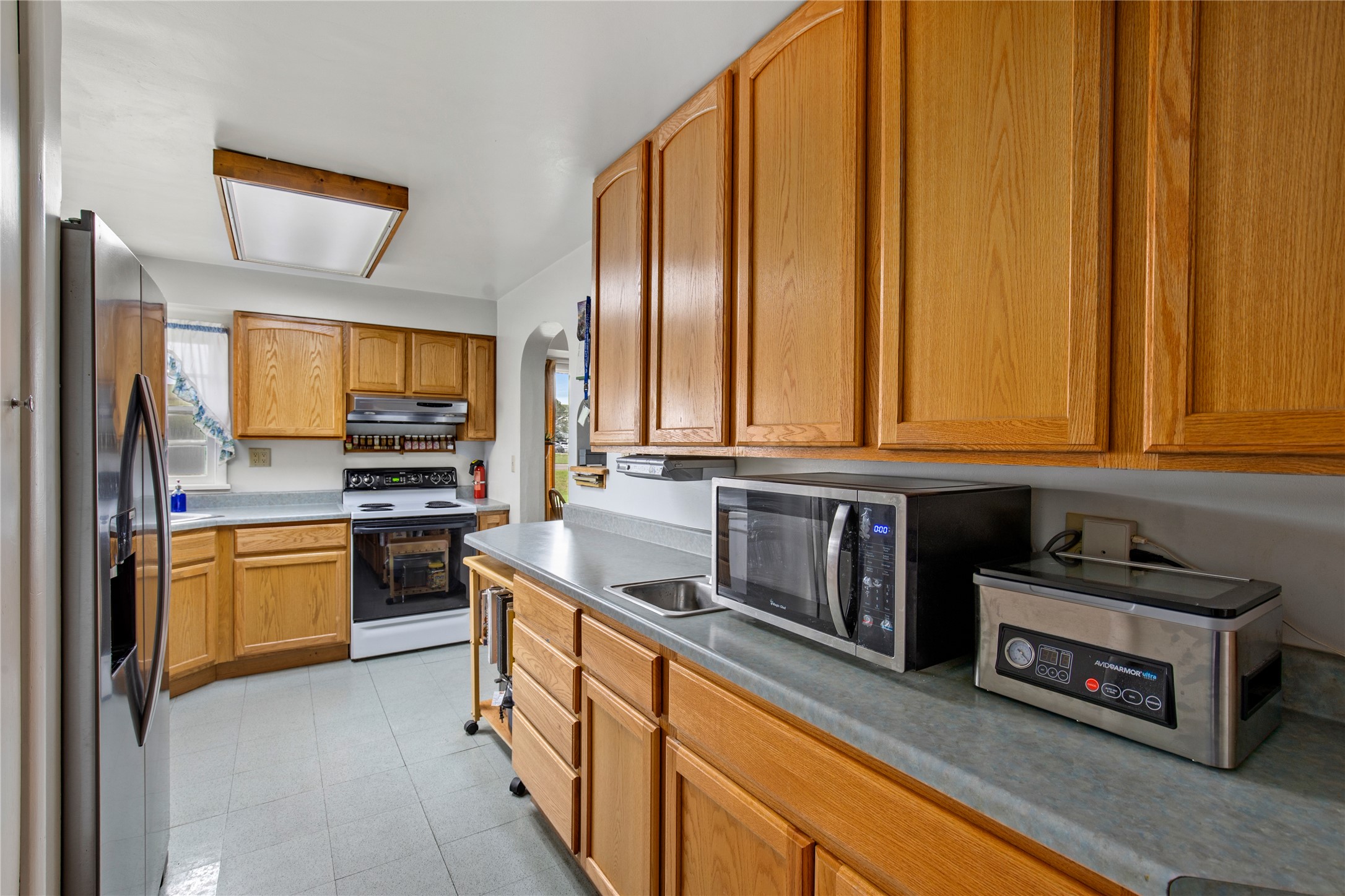 3103 Central Avenue W Property Photo 13
