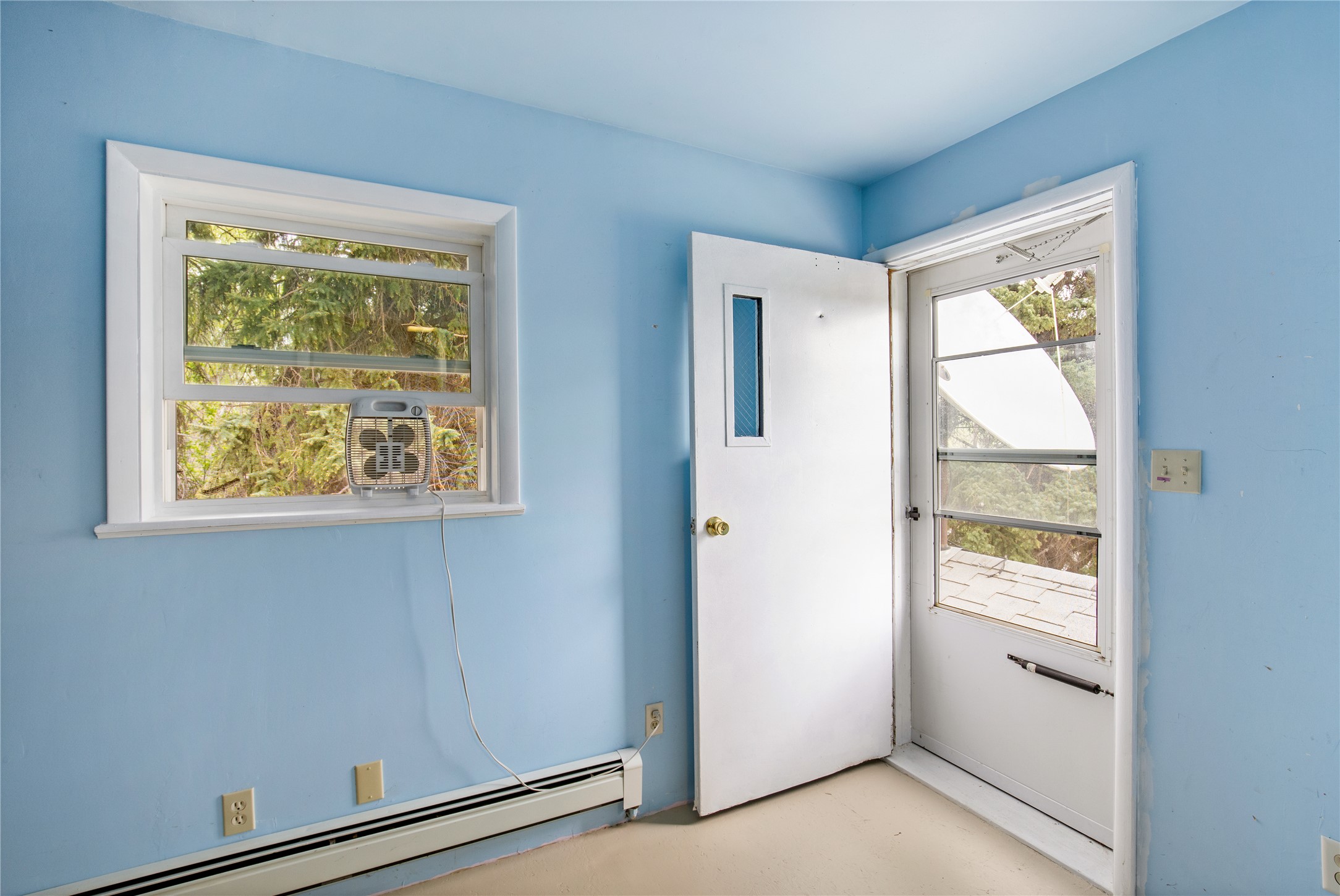 3103 Central Avenue W Property Photo 17