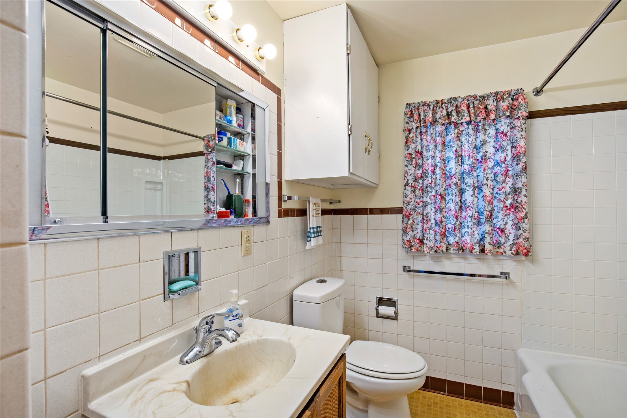 3103 Central Avenue W Property Photo 39