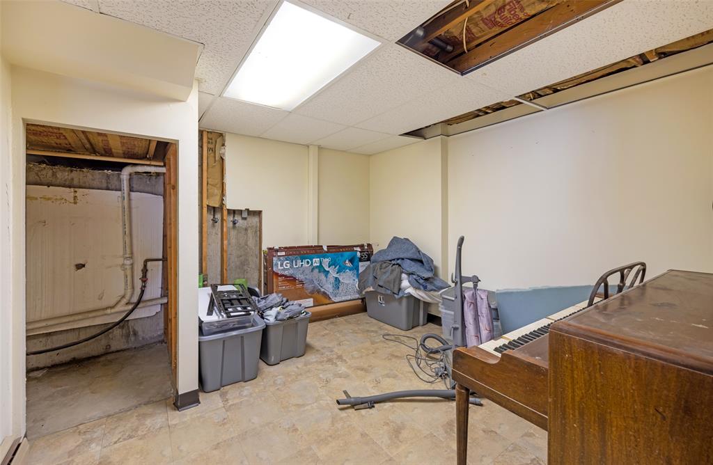 1725 Cooper Street Property Photo 27