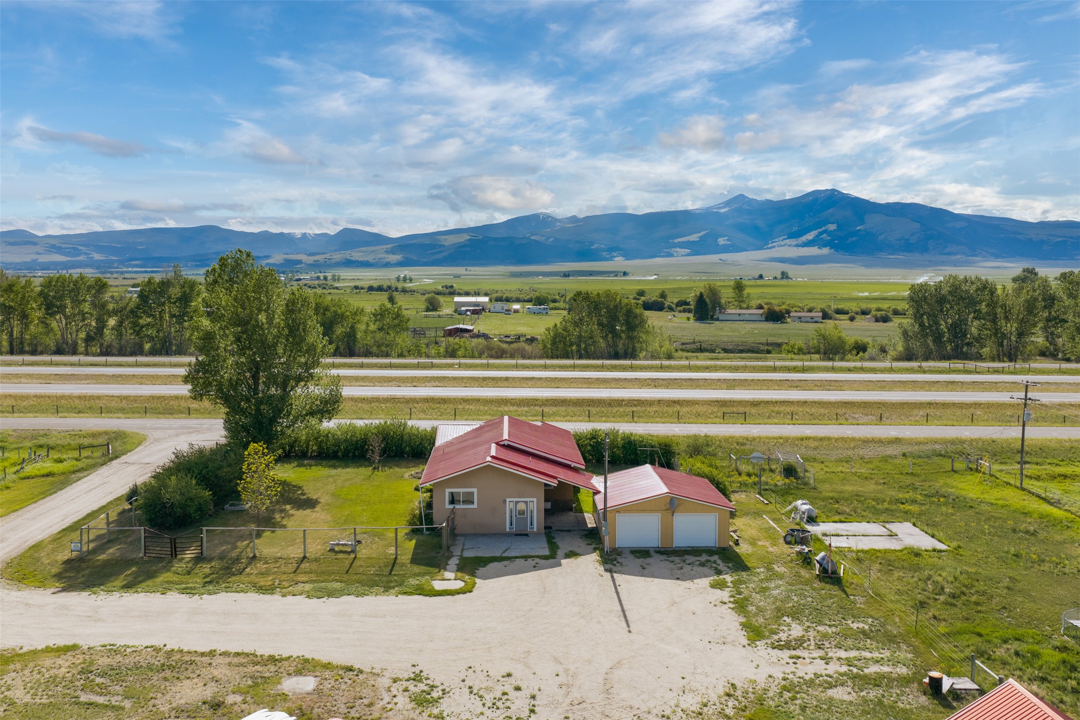 47 Tristan River Lane Property Photo 1