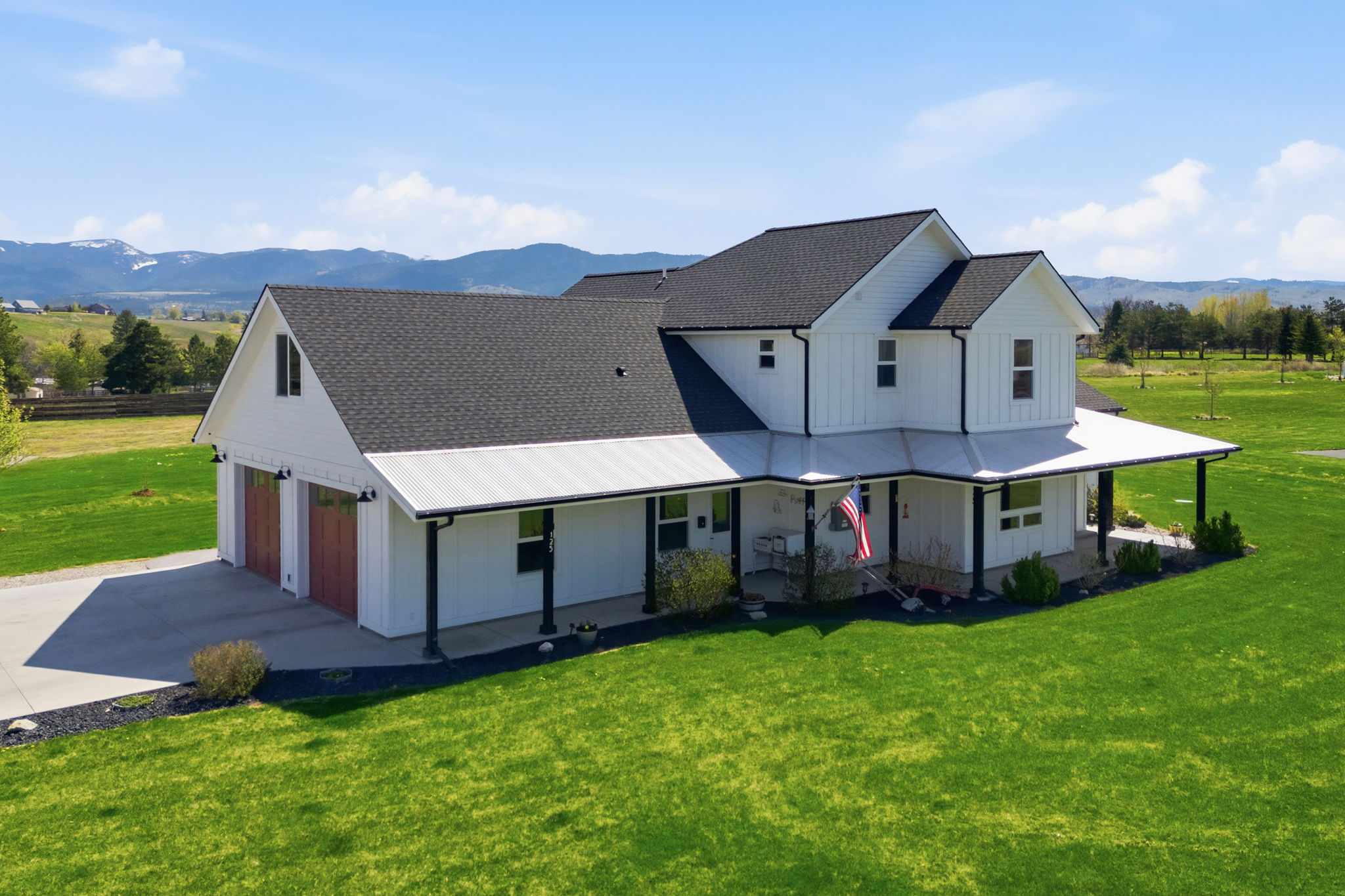 125 Lone Tree Way Property Photo 8