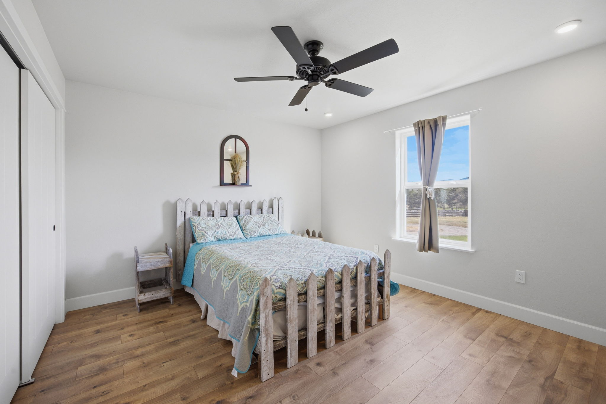 125 Lone Tree Way Property Photo 44