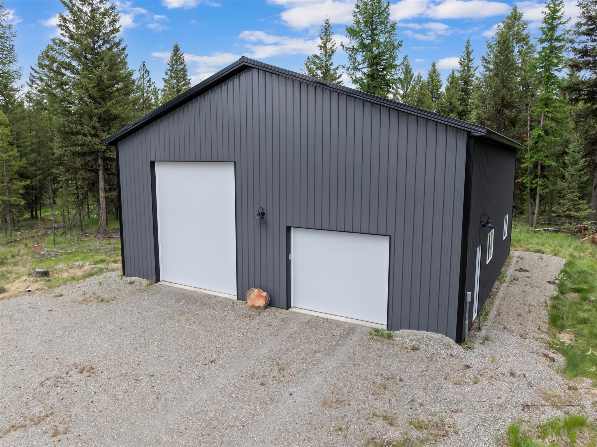 1128 Marion Hubbart Spur Property Photo 3