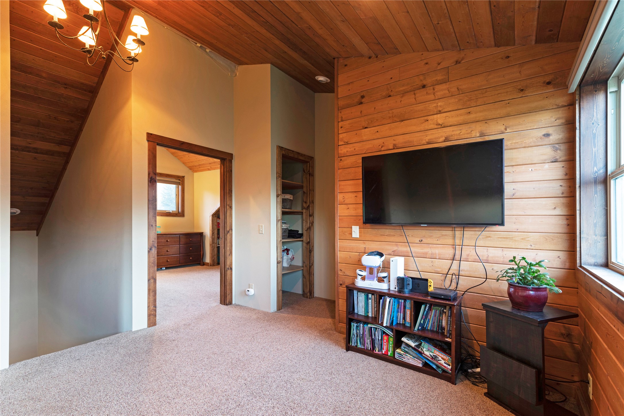 .85 Martin Lane Property Photo 25