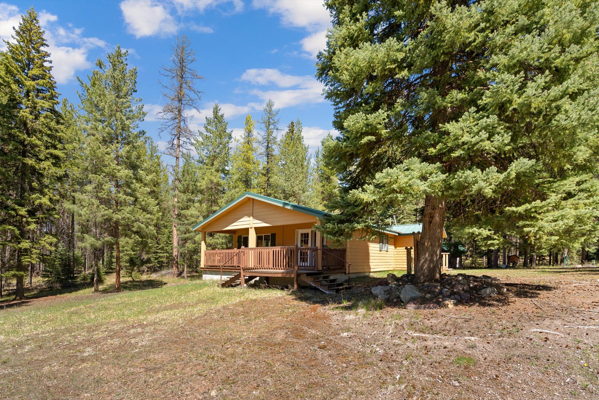 285 Trapper Drive Property Photo 1