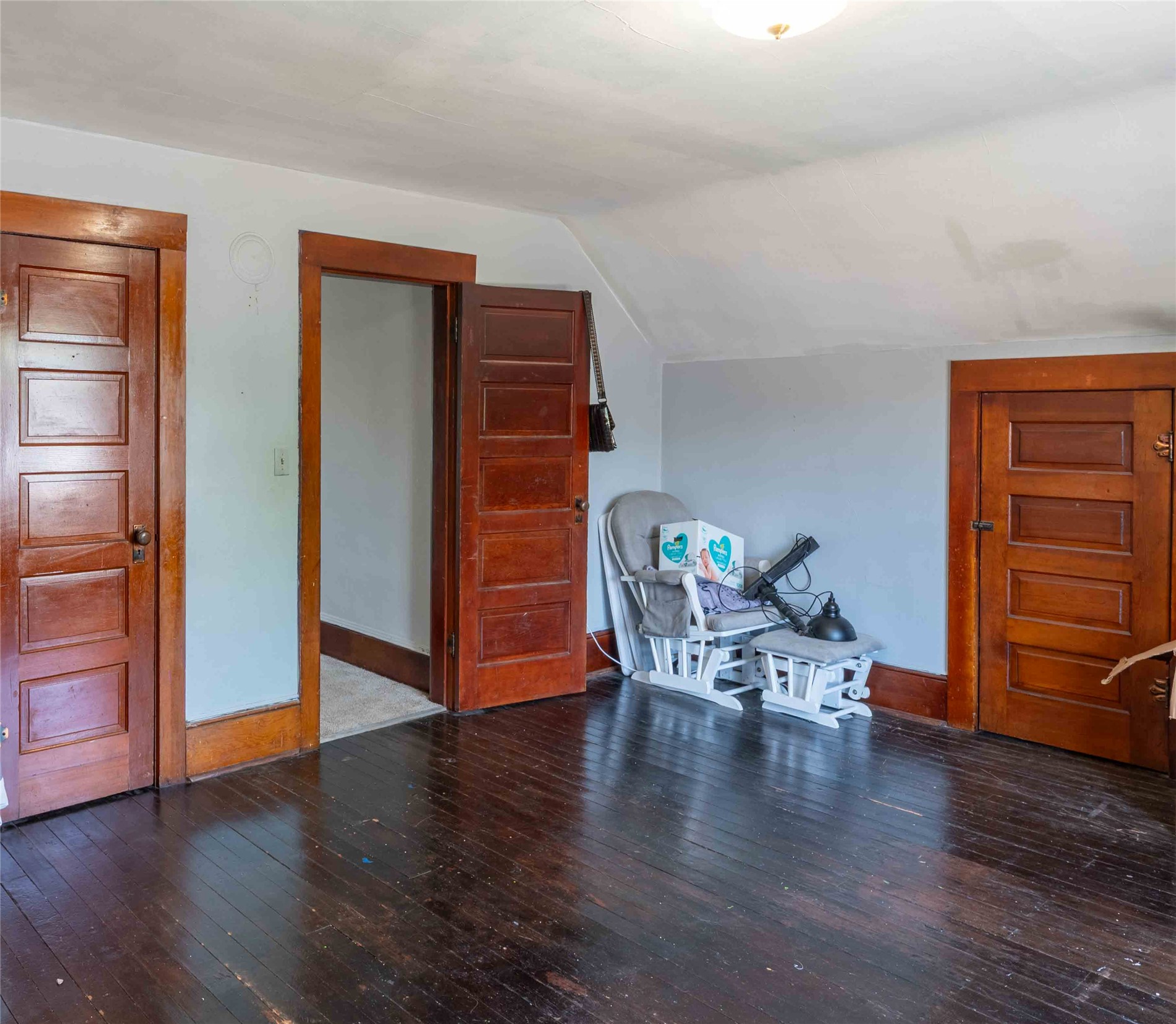 103 W Meany Street Property Photo 12