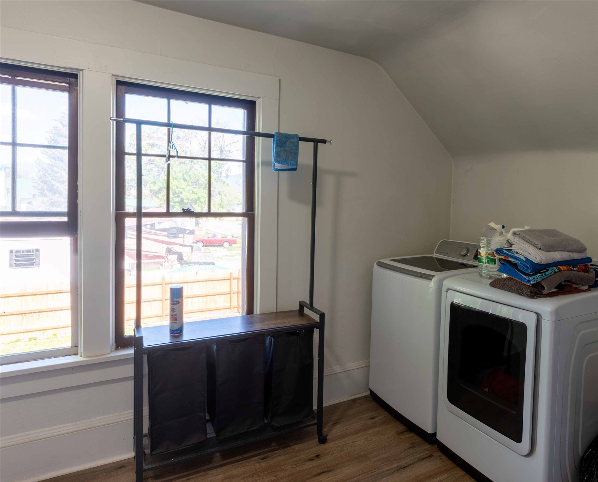 103 W Meany Street Property Photo 15