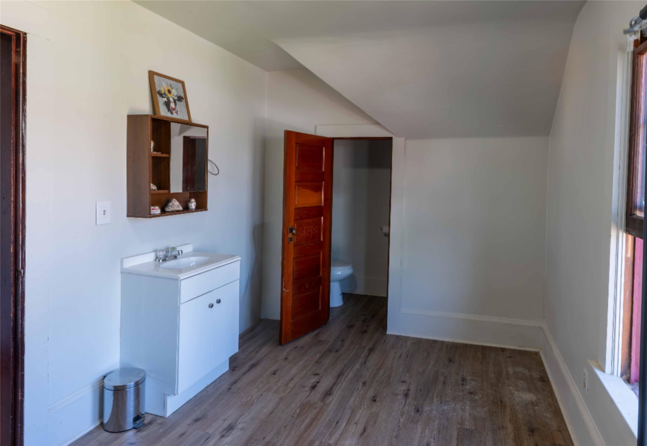 103 W Meany Street Property Photo 16