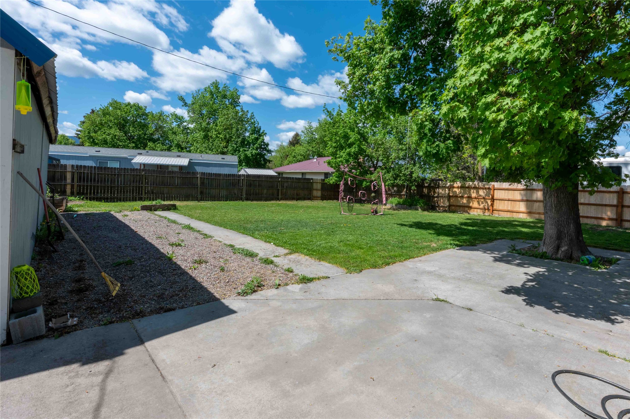 103 W Meany Street Property Photo 20
