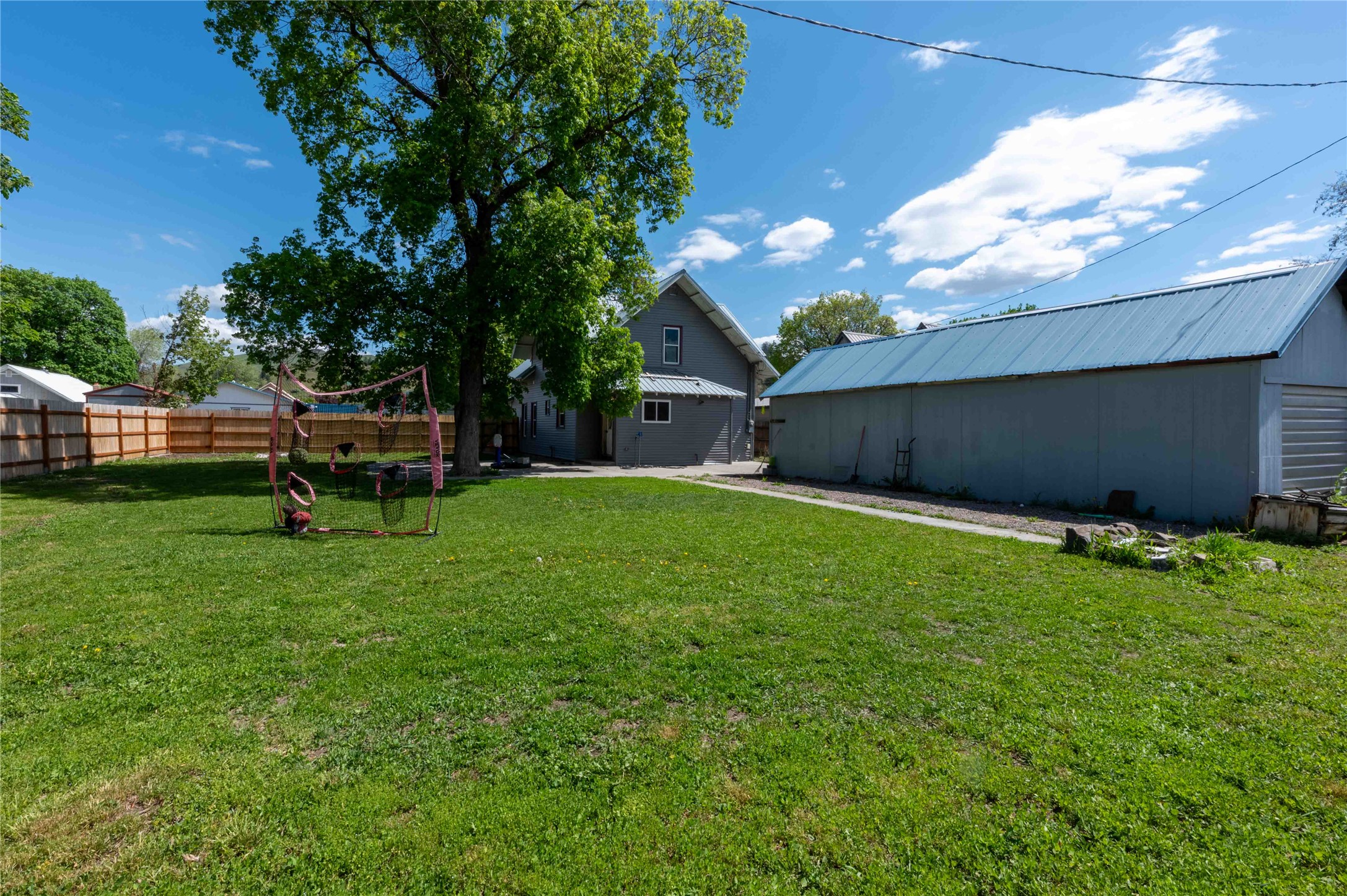 103 W Meany Street Property Photo 22