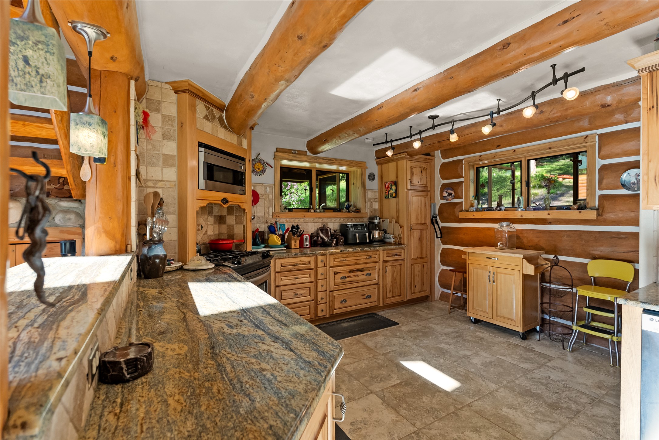 2700 Lyon Creek Road Property Photo 4