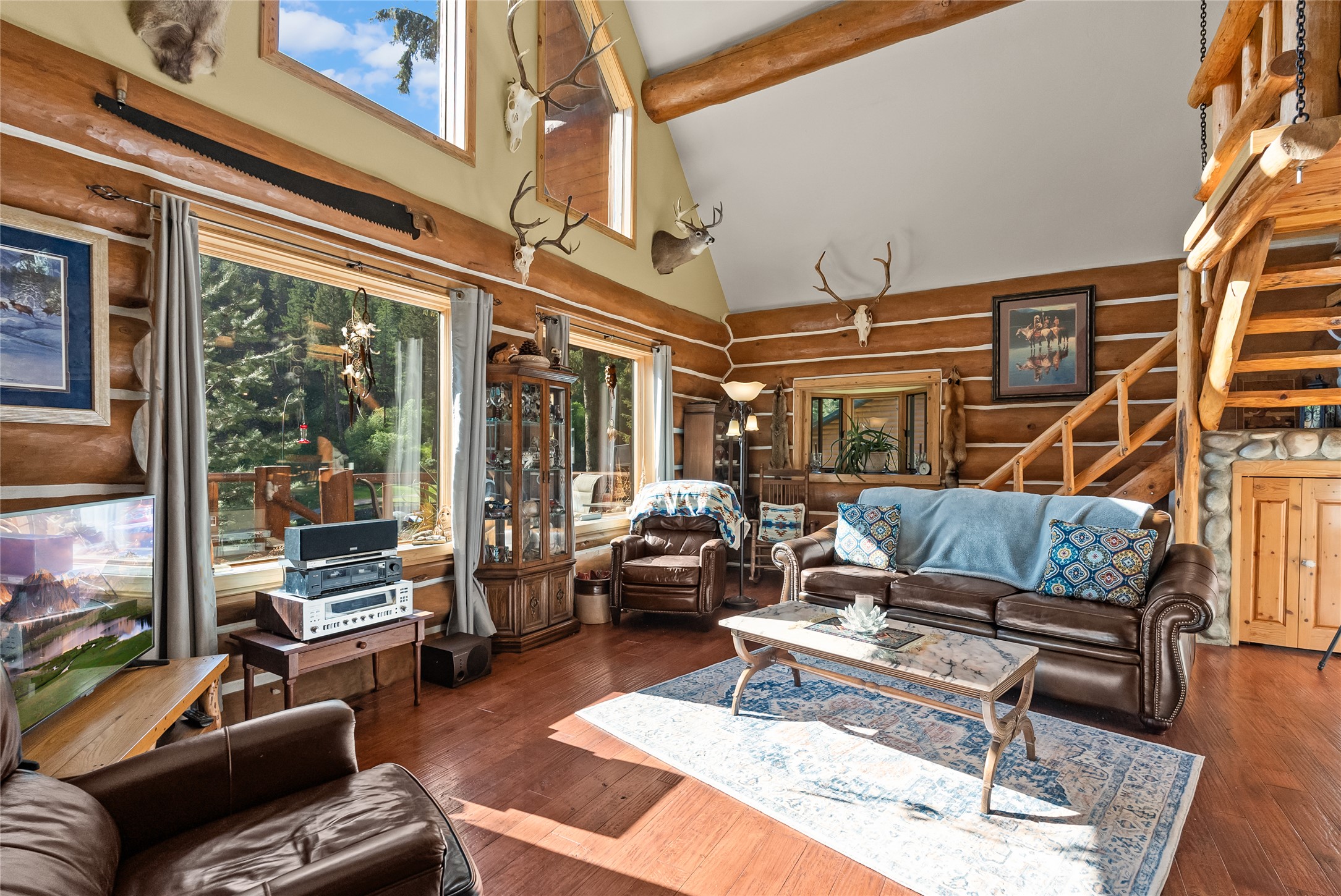 2700 Lyon Creek Road Property Photo 7