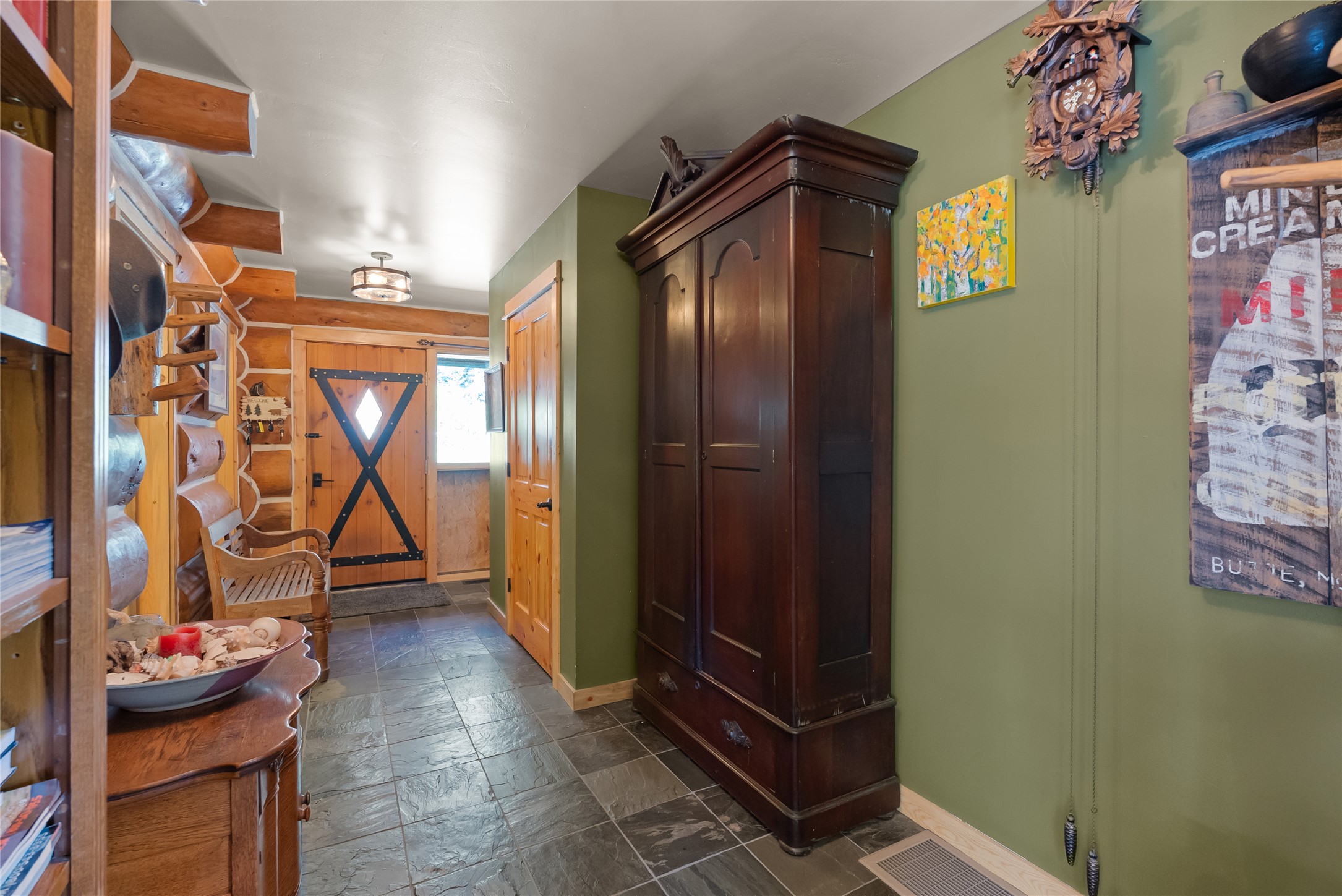 2700 Lyon Creek Road Property Photo 21