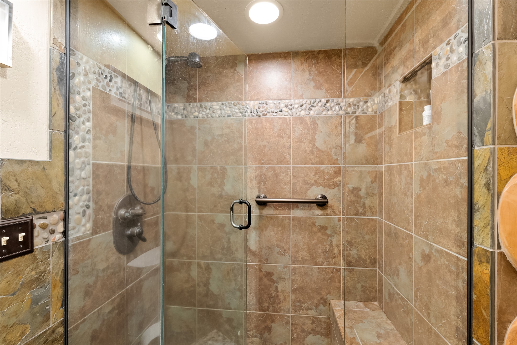 2700 Lyon Creek Road Property Photo 23