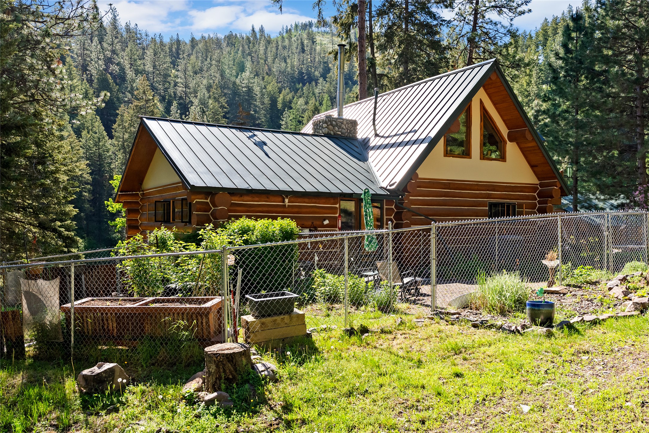2700 Lyon Creek Road Property Photo 39