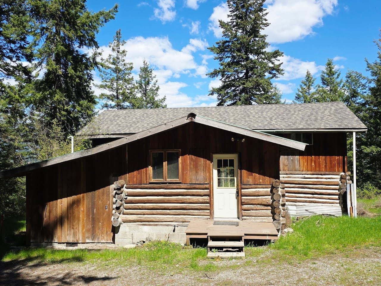 93 Wapiti Point Road Property Photo 7