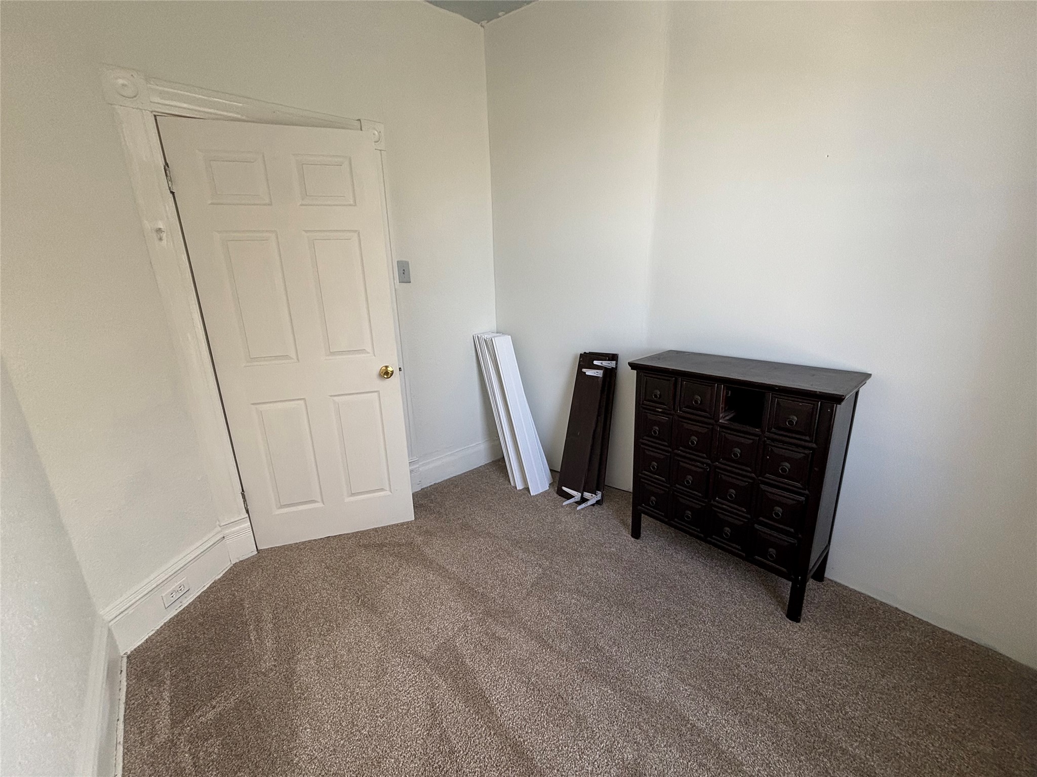 126 1st Street Property Photo 31