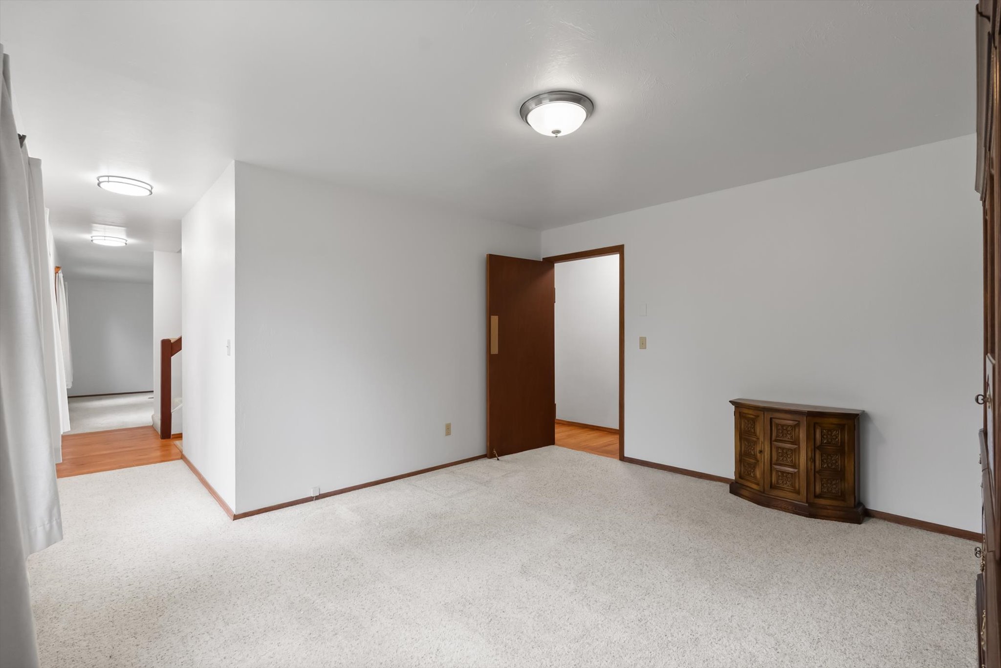 428 Sapphire Lane Property Photo 21