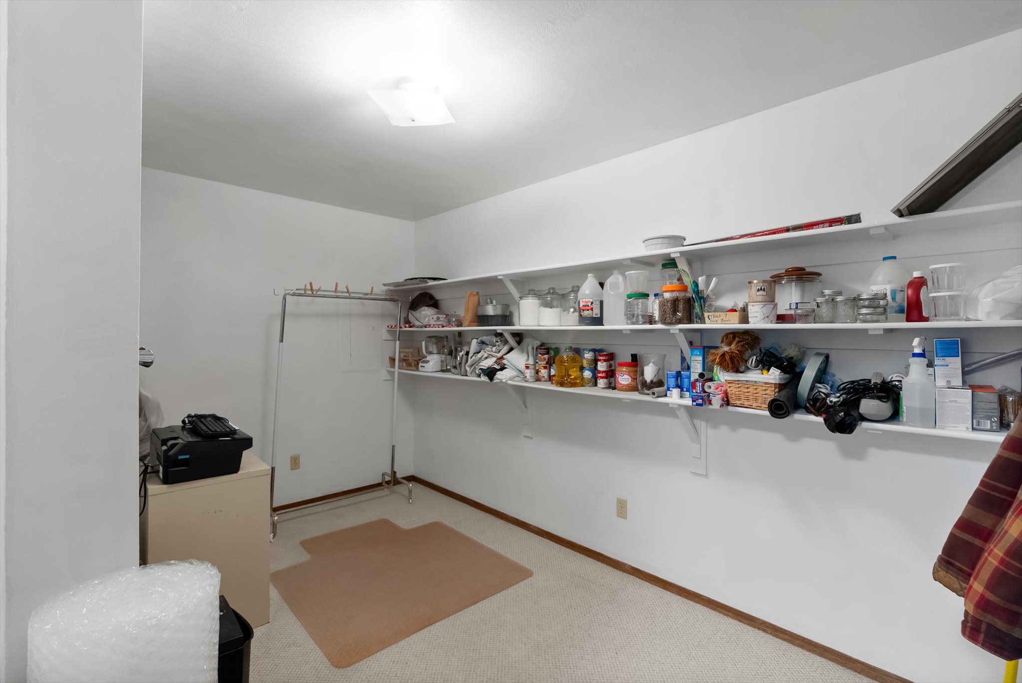 428 Sapphire Lane Property Photo 22