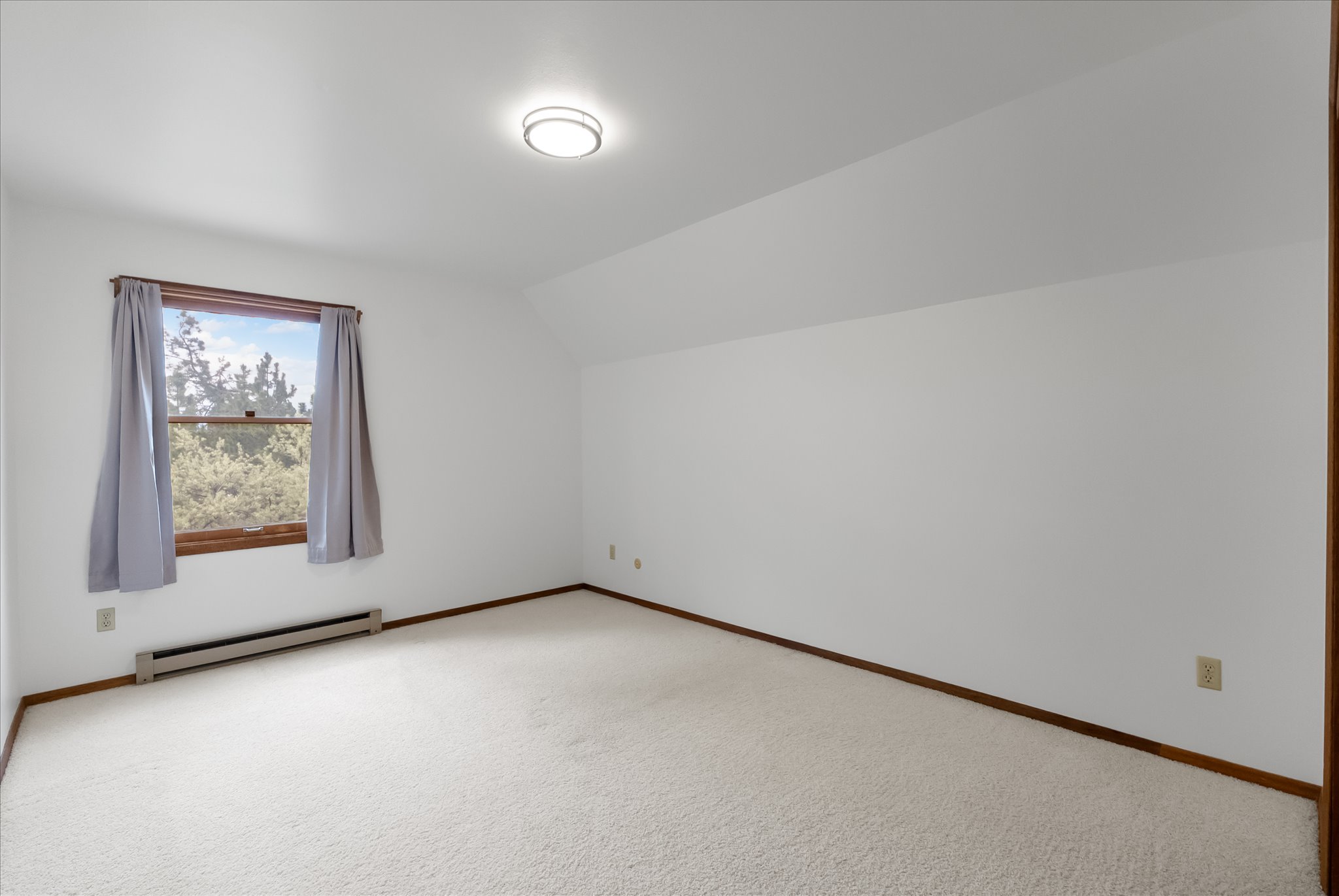 428 Sapphire Lane Property Photo 36