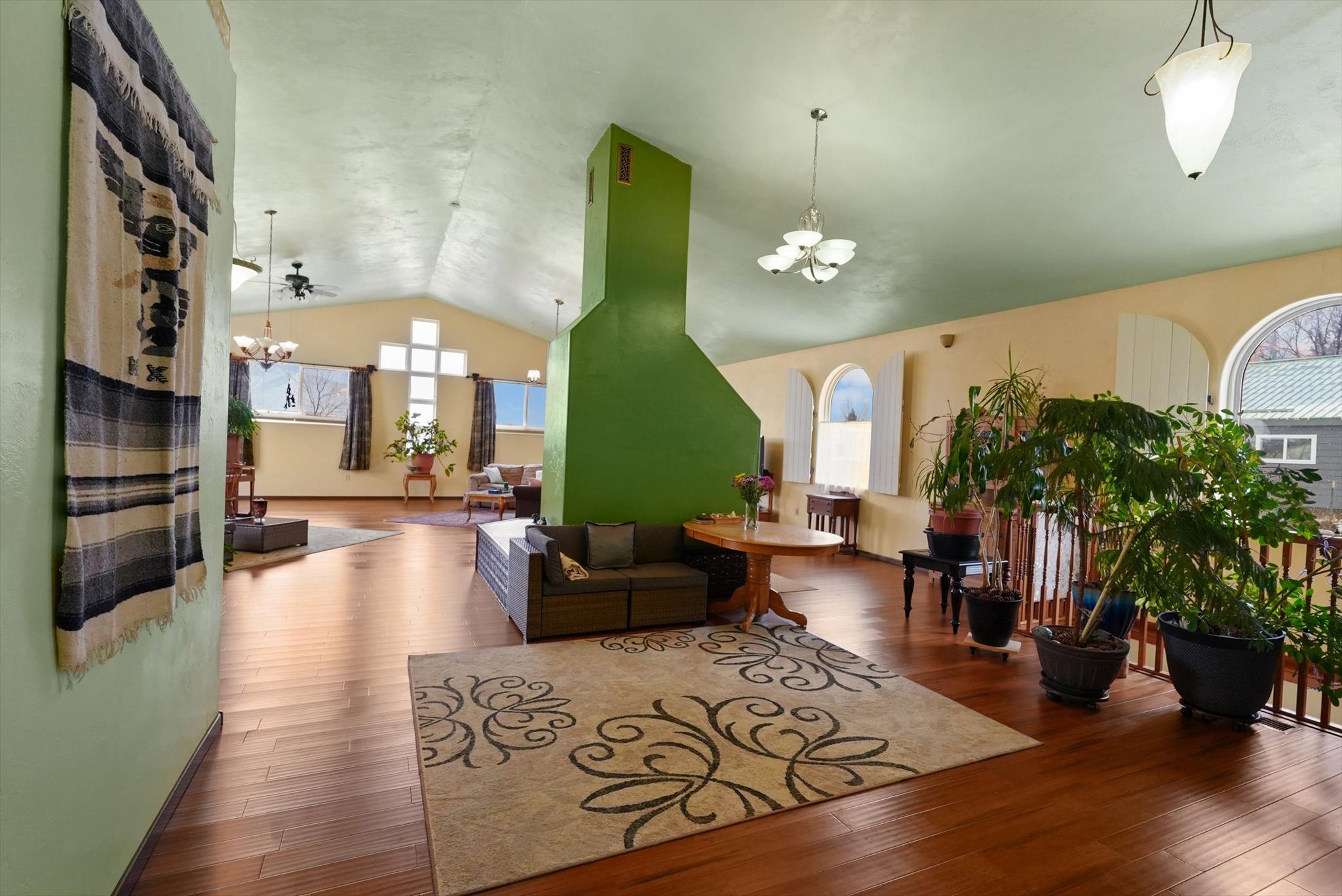 529 3rd Avenue Property Photo 6