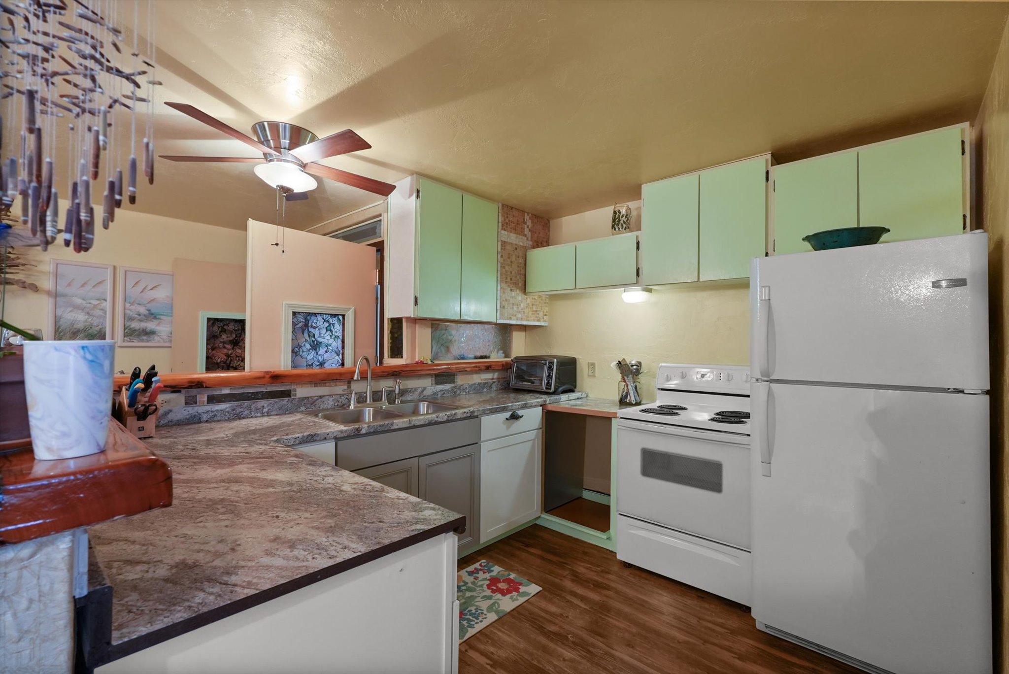 529 3rd Avenue Property Photo 22