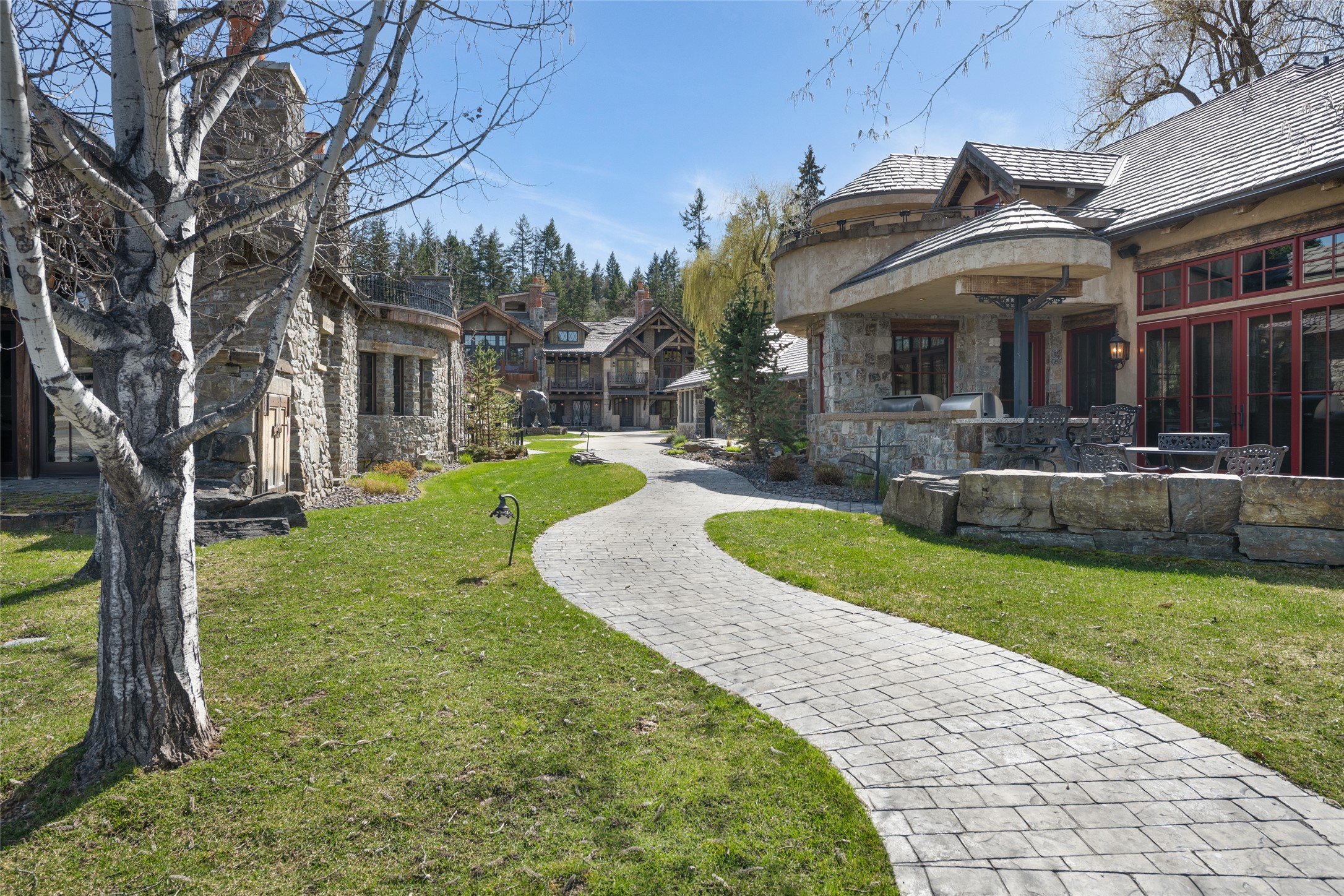 30 Bear Dance Village Property Photo 8