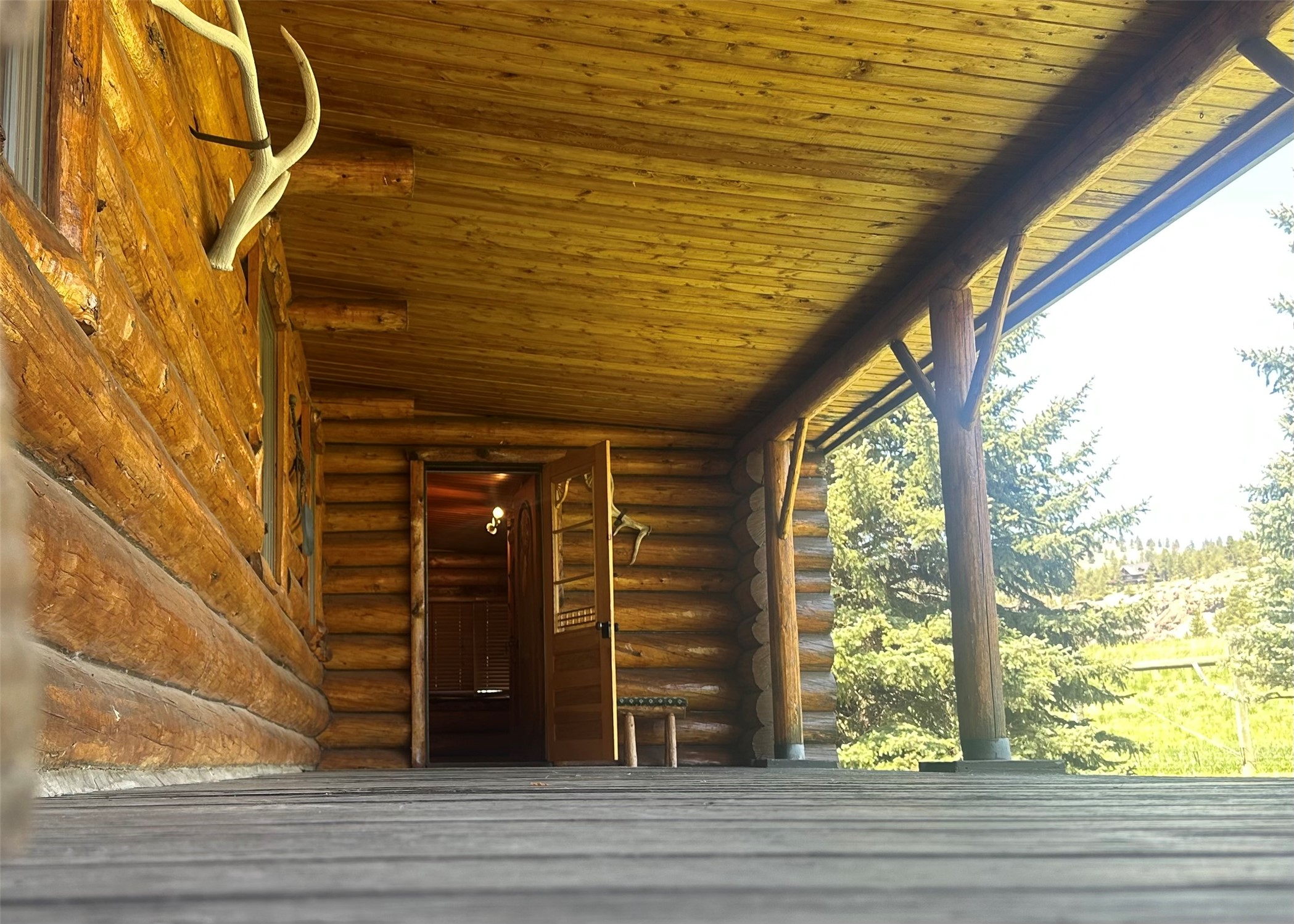68 River Drive Property Photo 9