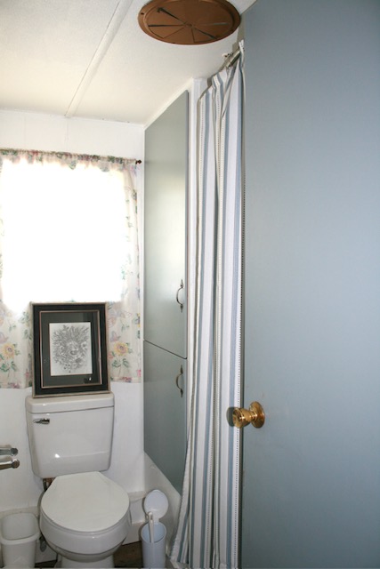 961 3rd Avenue E Property Photo 6