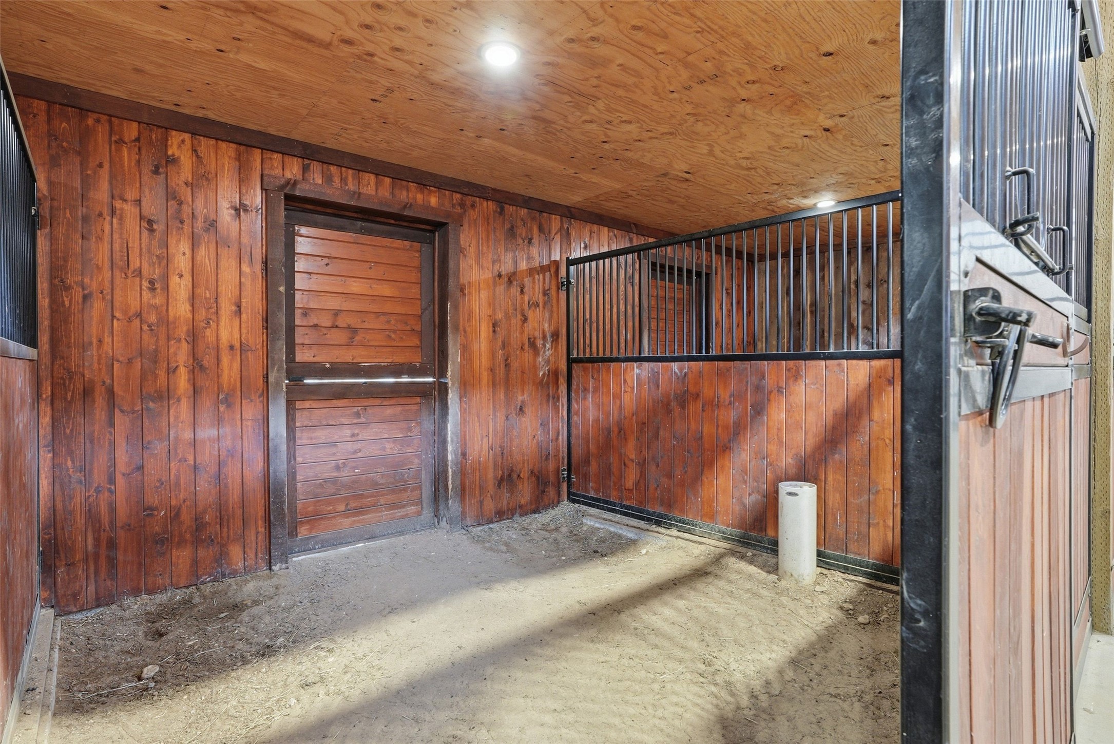 241 Orr Loop Property Photo 56