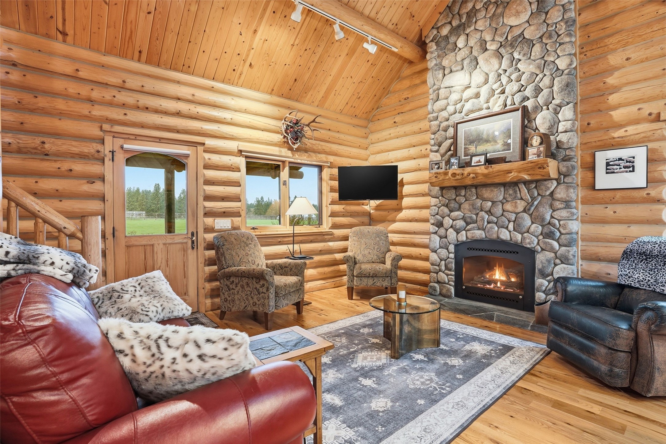 241 Orr Loop Property Photo 68