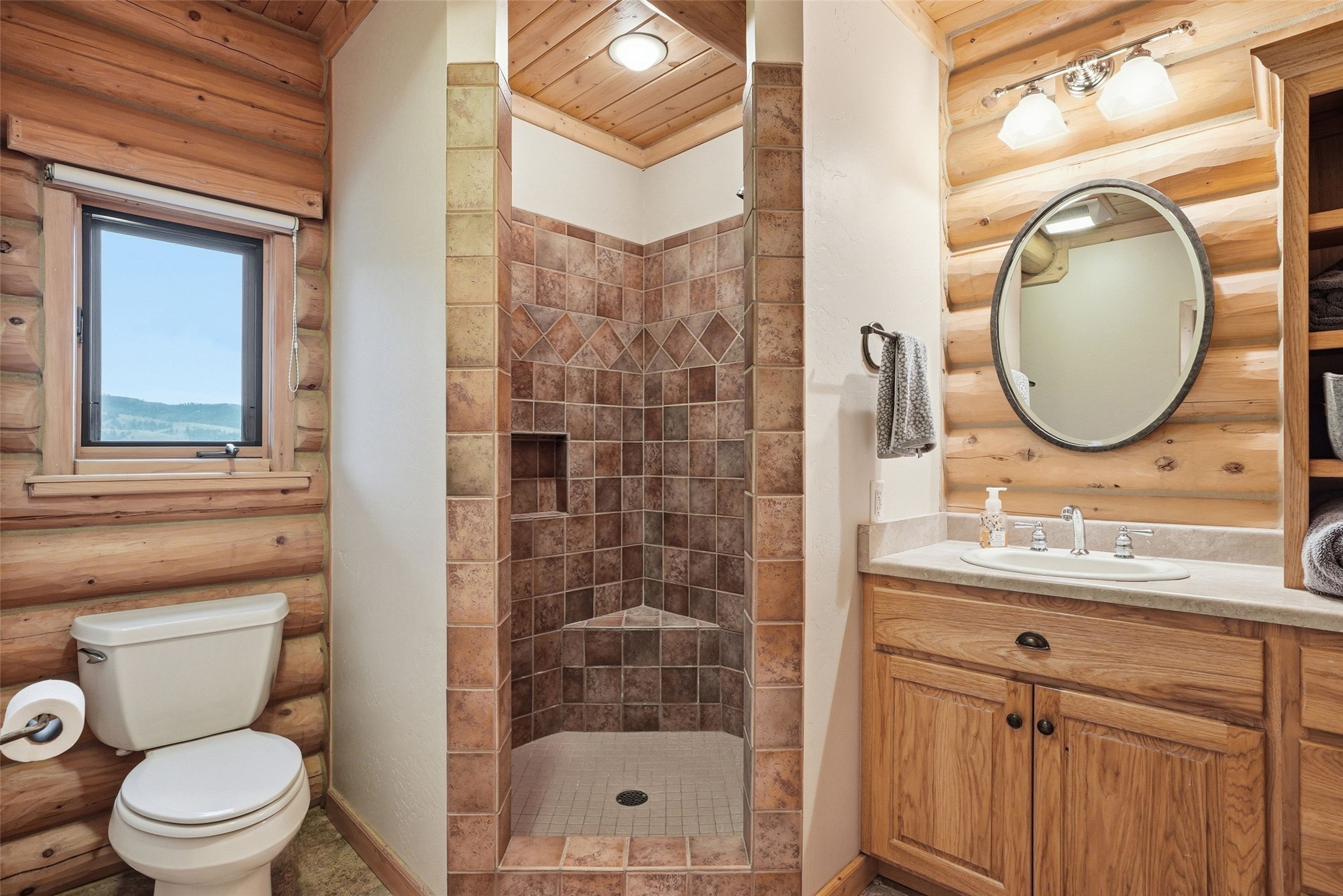 241 Orr Loop Property Photo 76