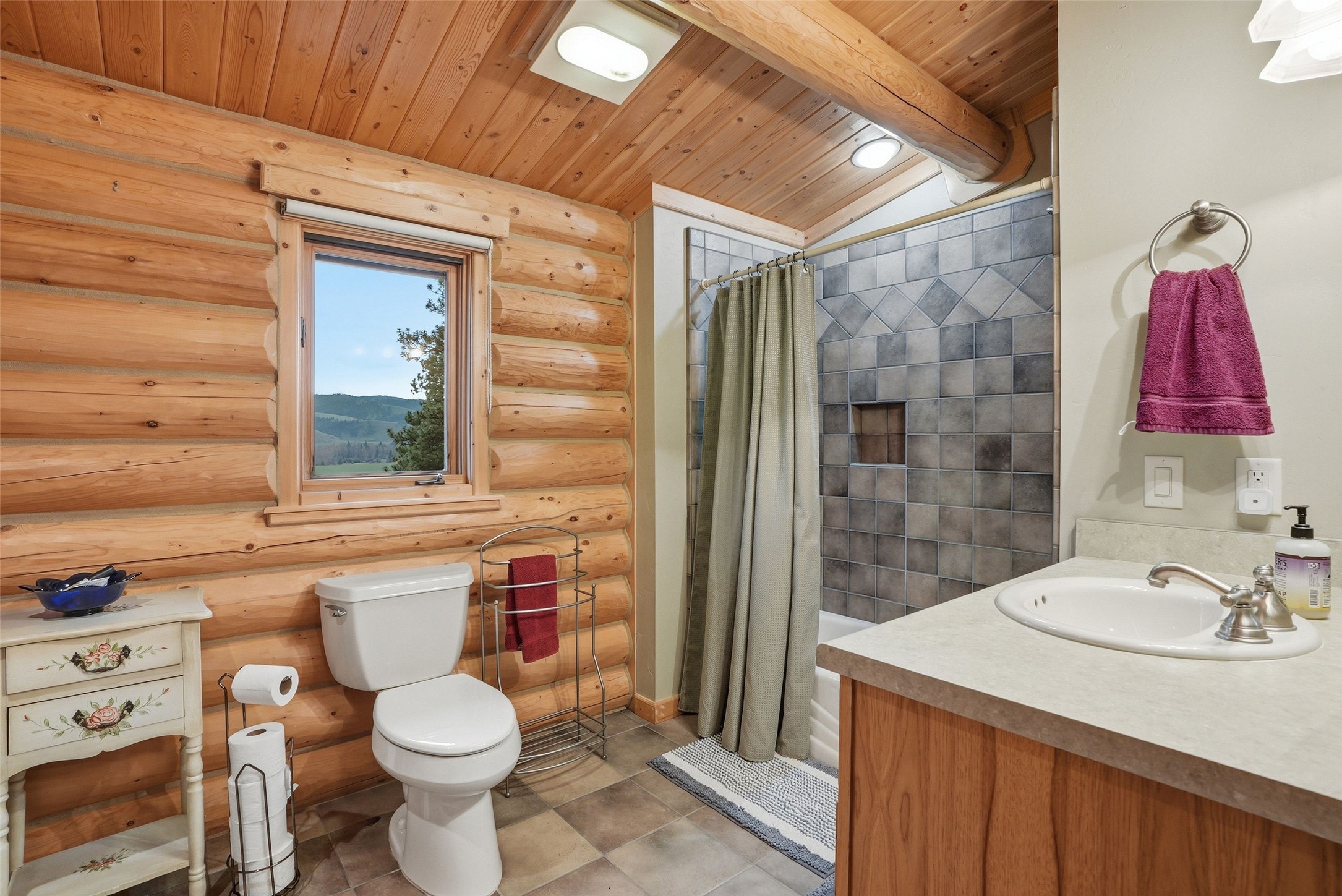 241 Orr Loop Property Photo 80