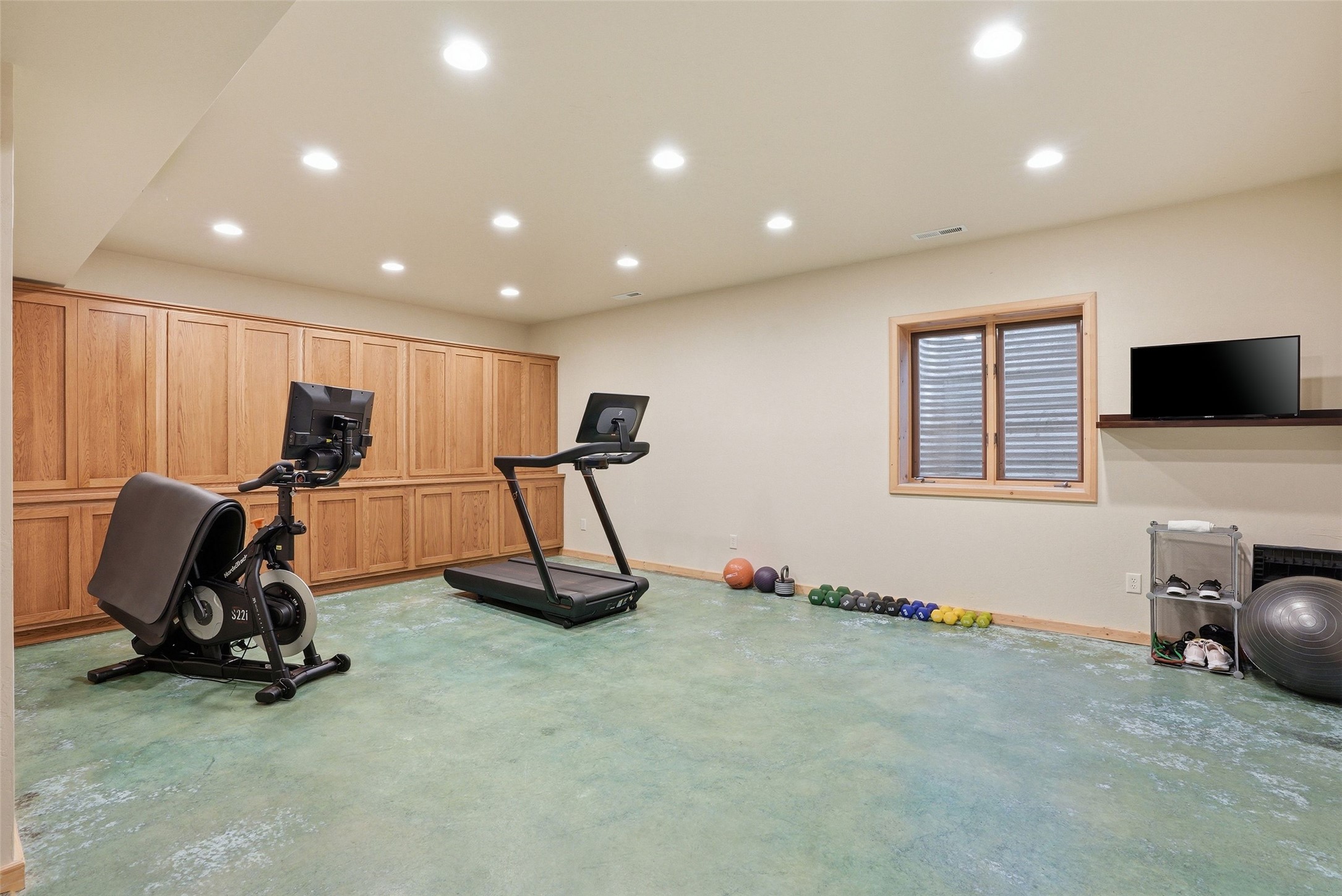 241 Orr Loop Property Photo 85
