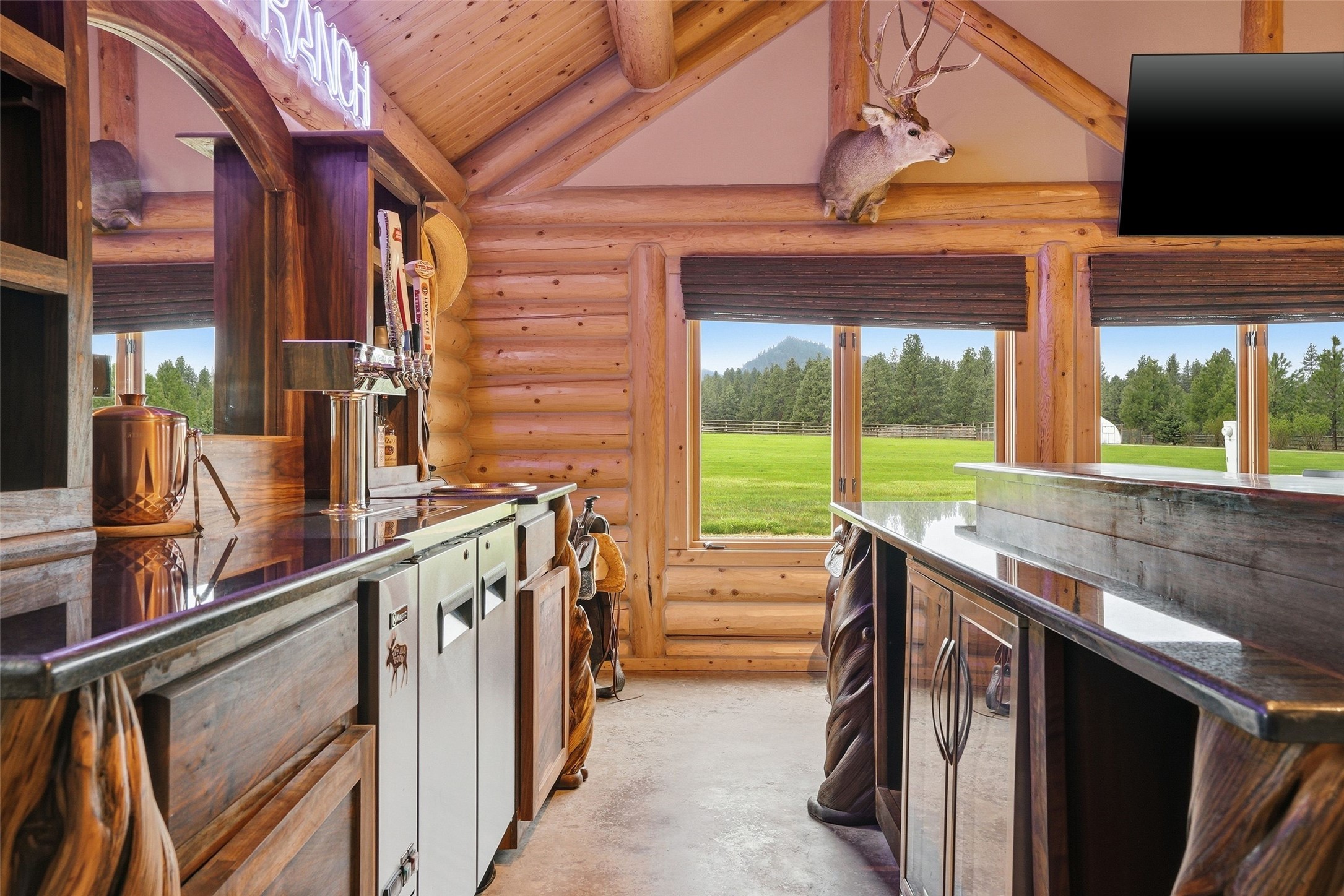 241 Orr Loop Property Photo 92