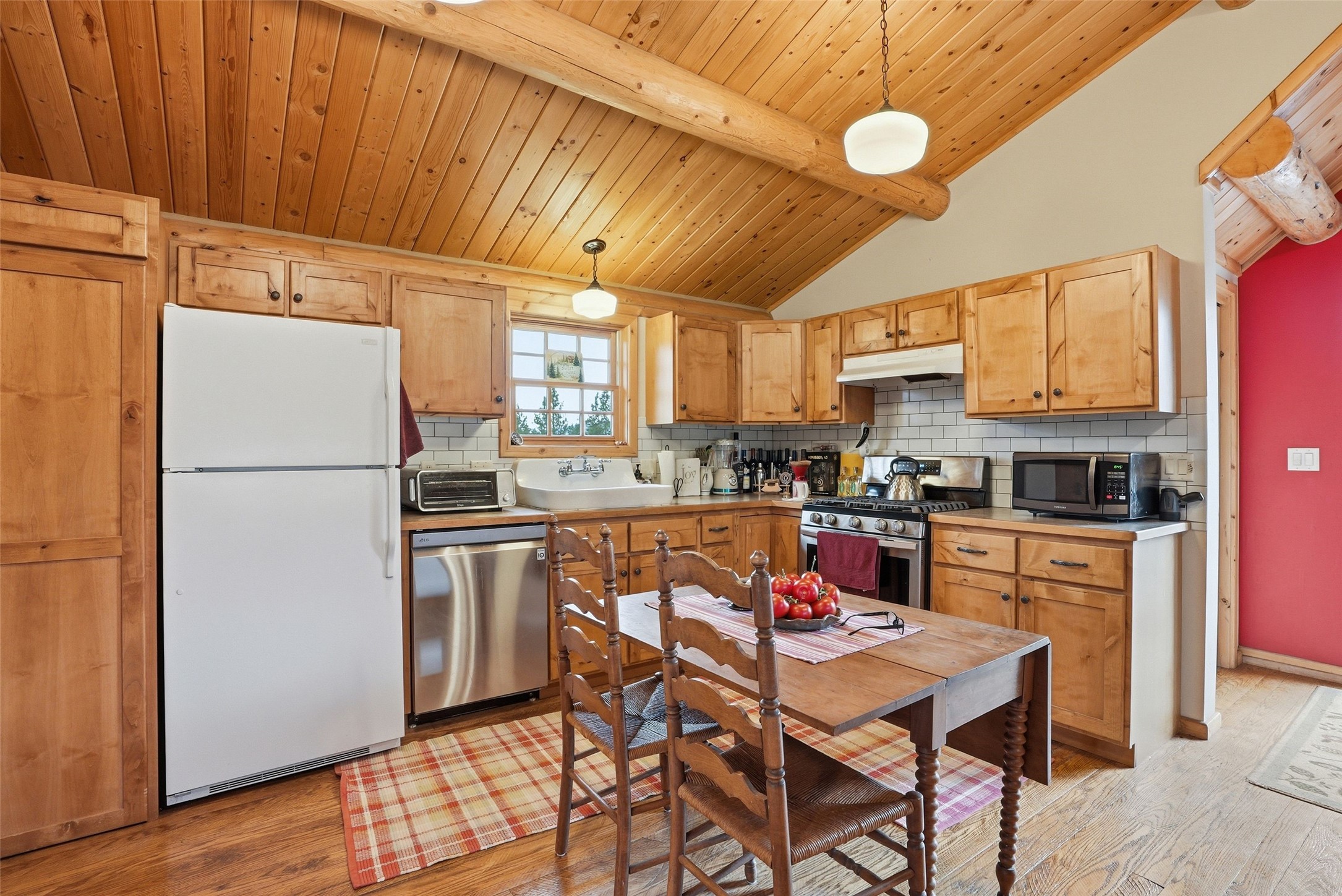 241 Orr Loop Property Photo 104