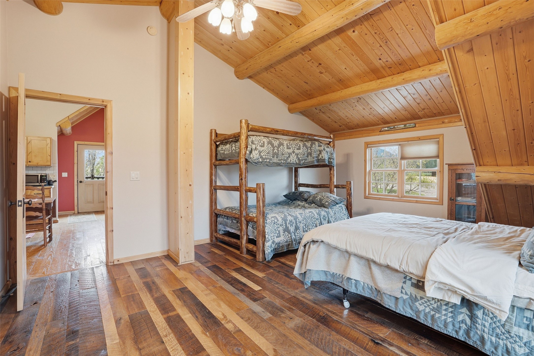 241 Orr Loop Property Photo 107