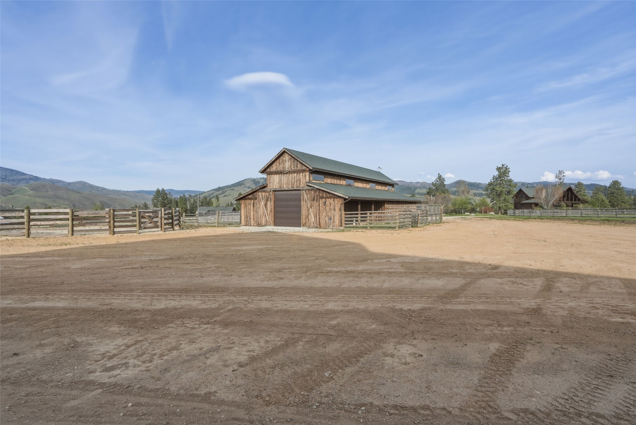 241 Orr Loop Property Photo 128