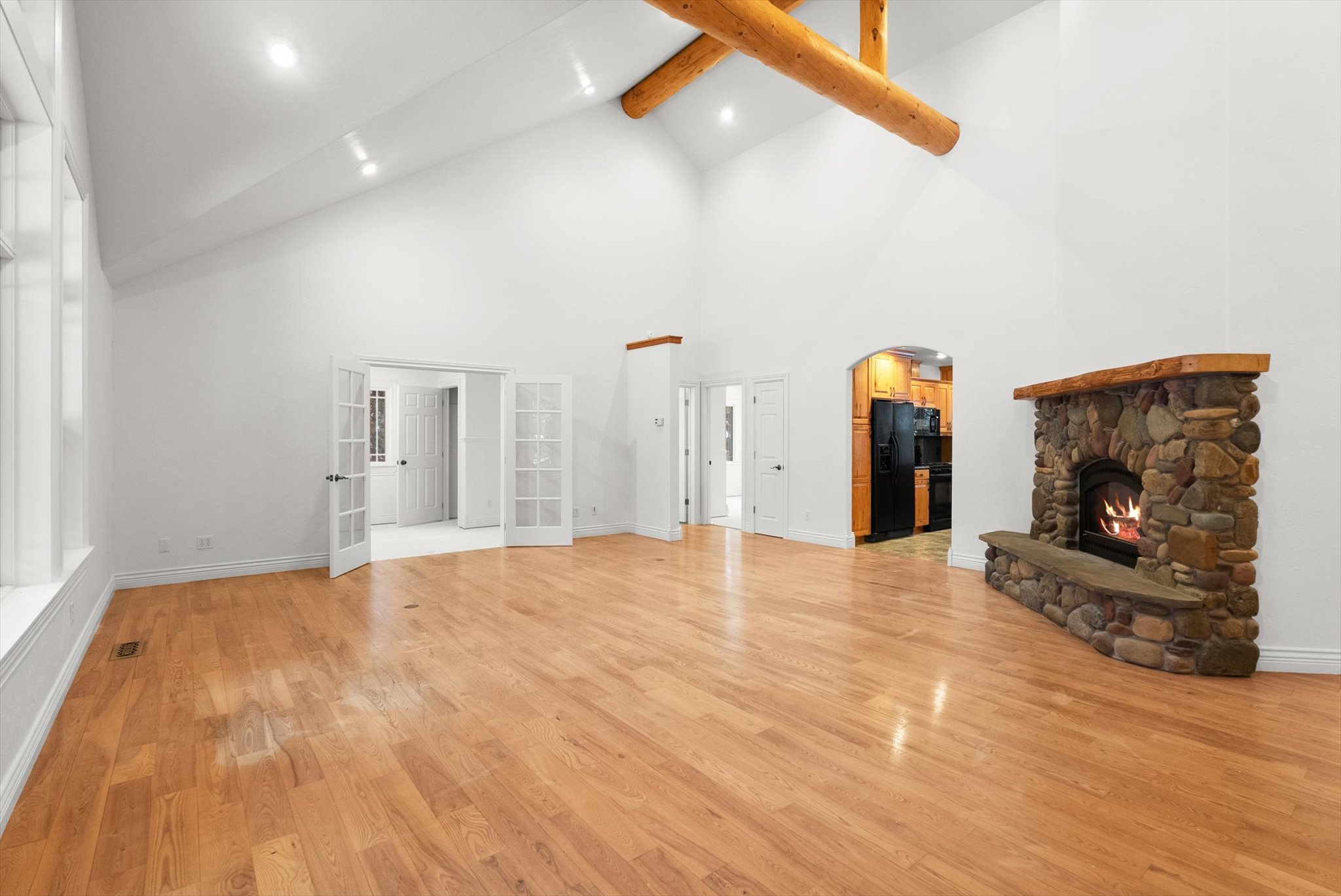 129 Foothill Trail Property Photo 9