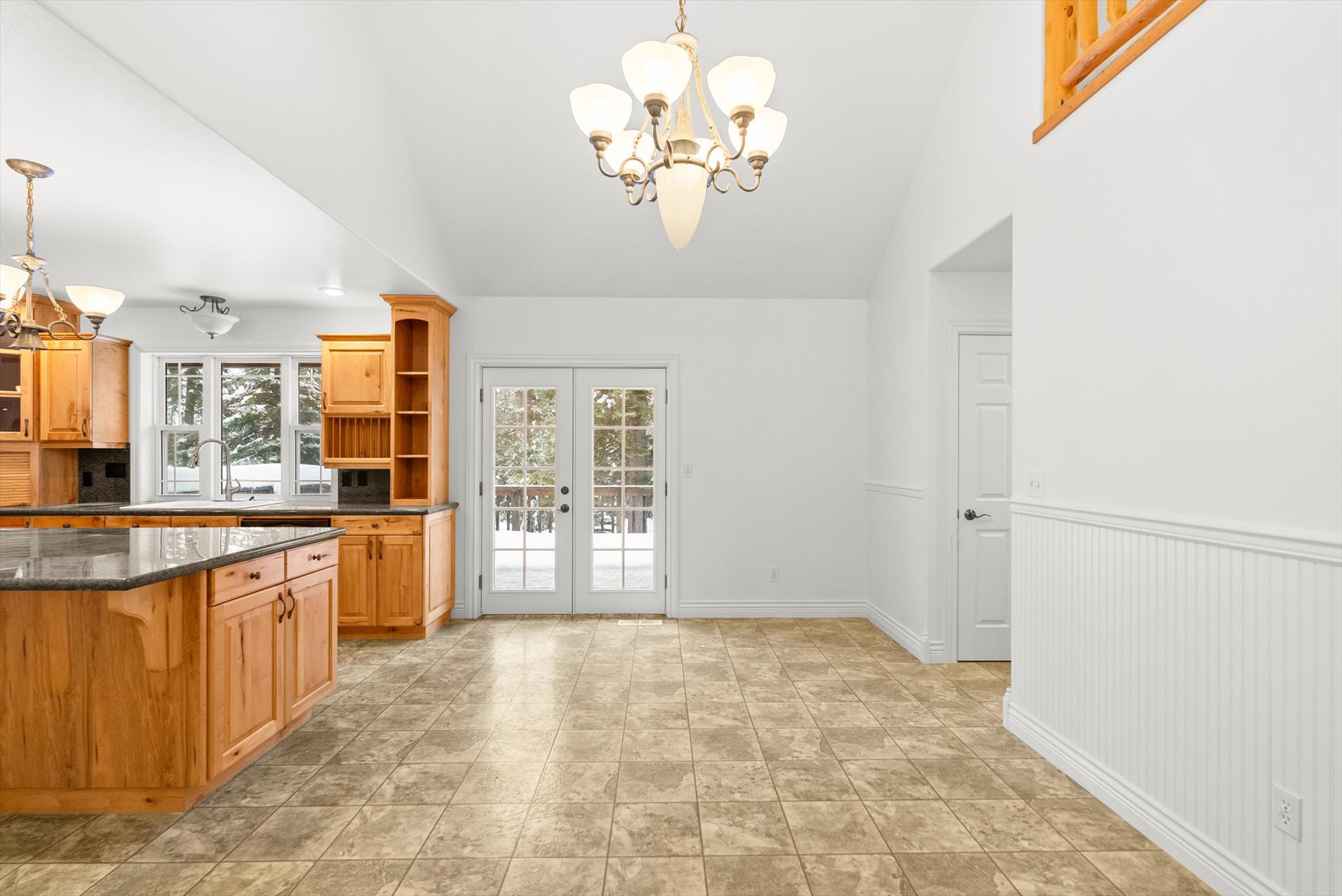 129 Foothill Trail Property Photo 13