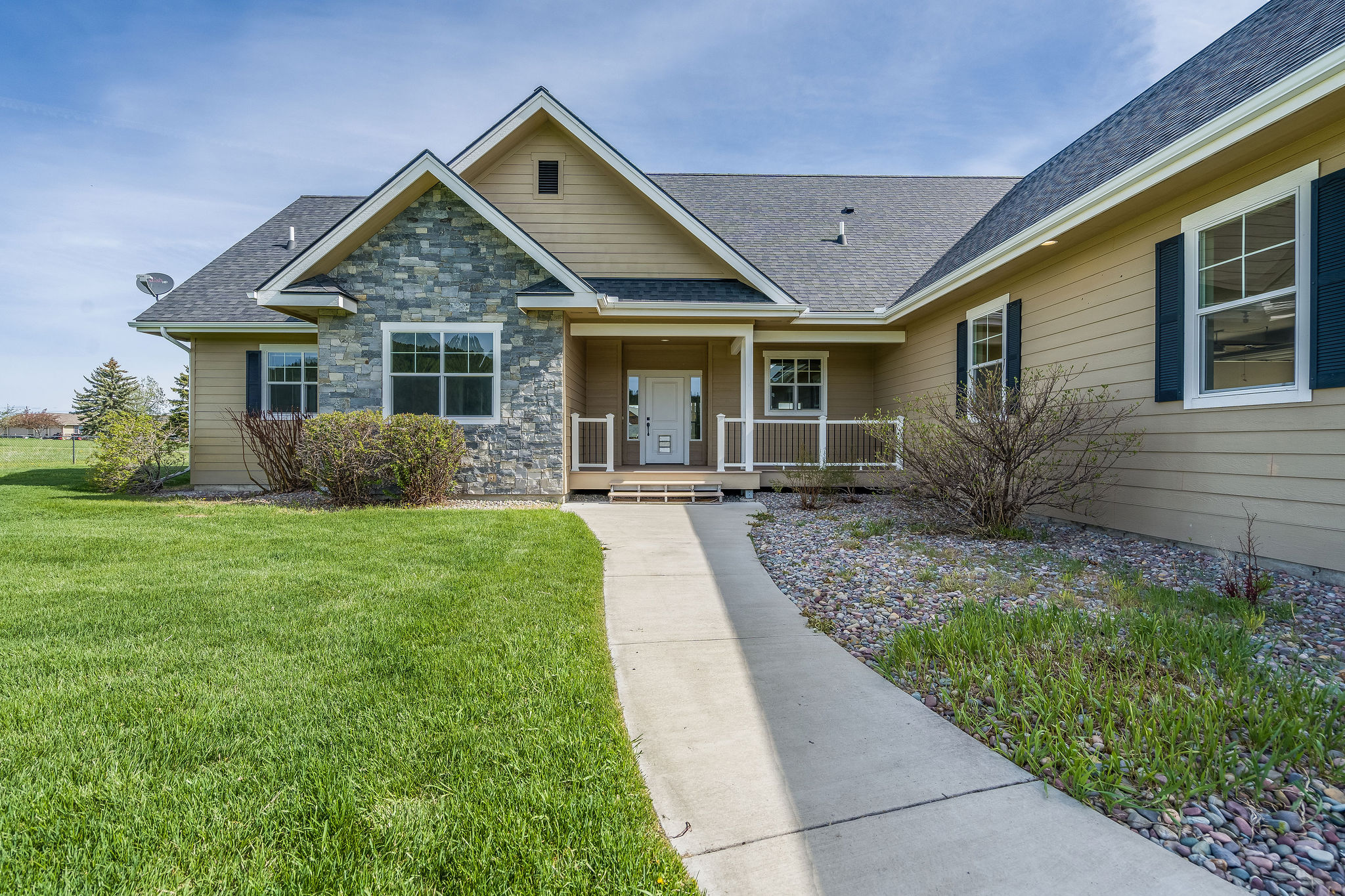 170 Milky Way Property Photo 55