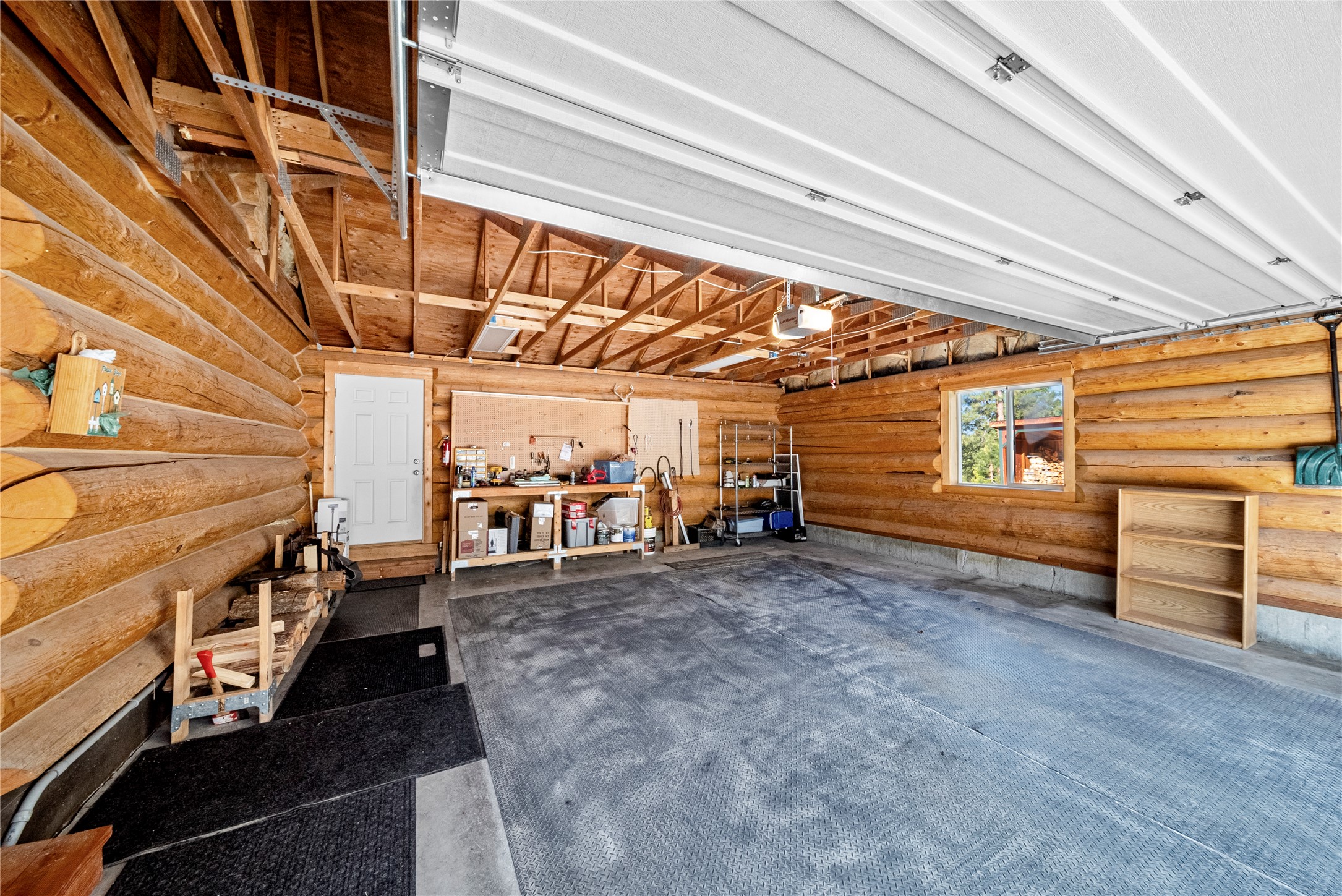 265 Lakeview Terrace Property Photo 18