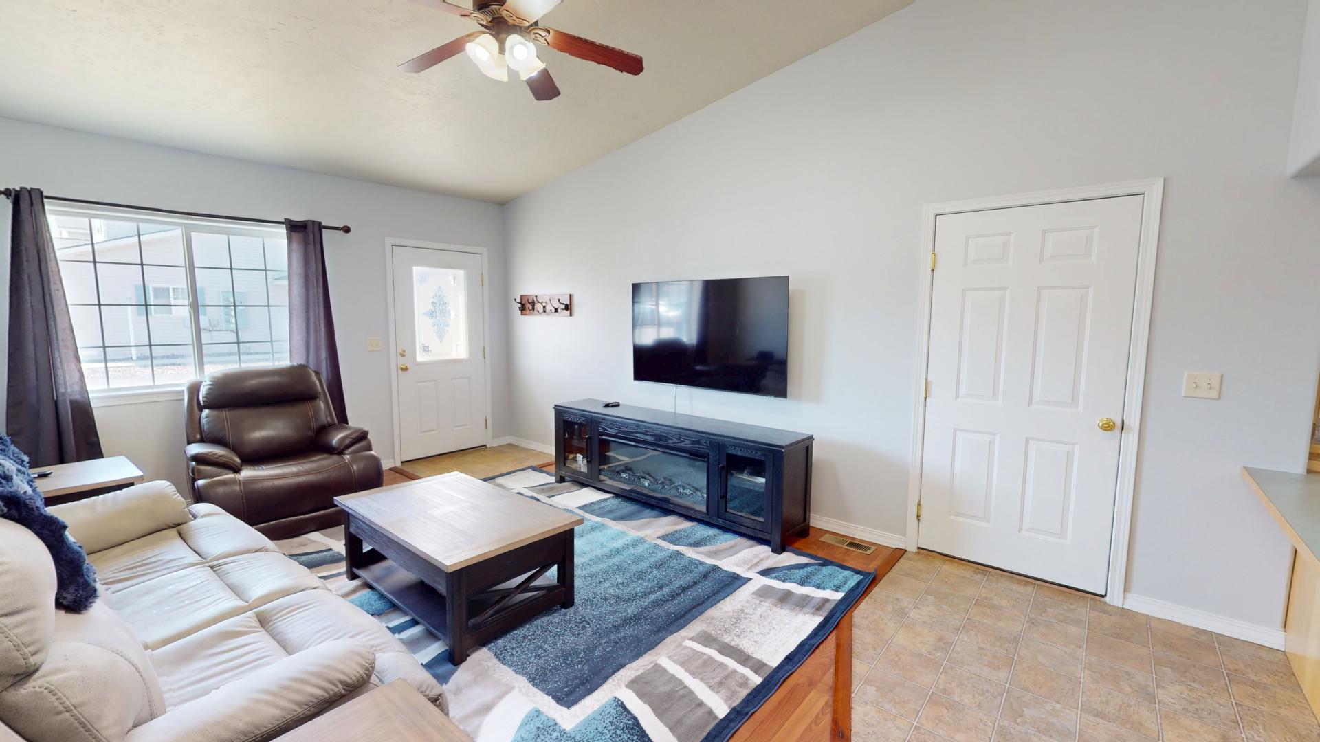 103 Alice Avenue B Property Photo 5