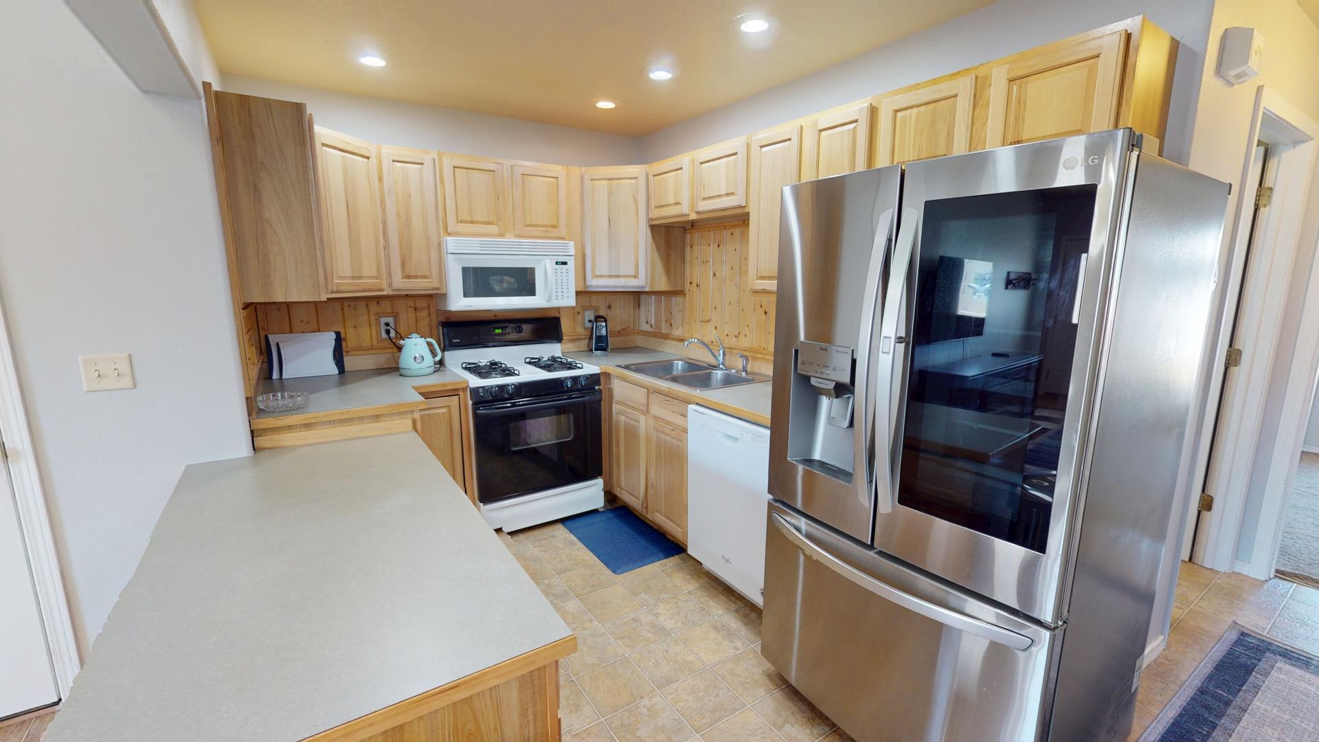 103 Alice Avenue B Property Photo 6