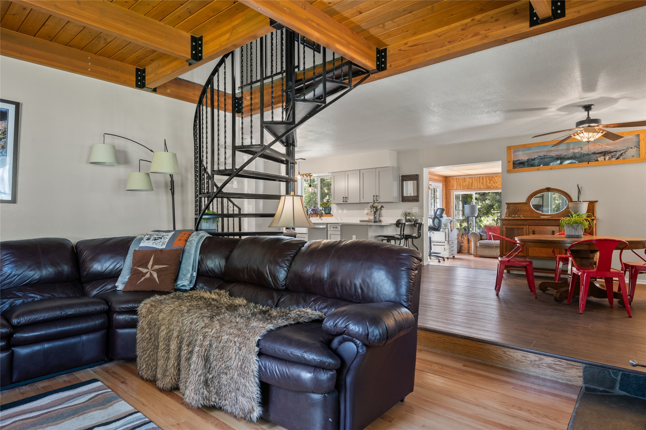41255 Pine Tree Lane Property Photo 16